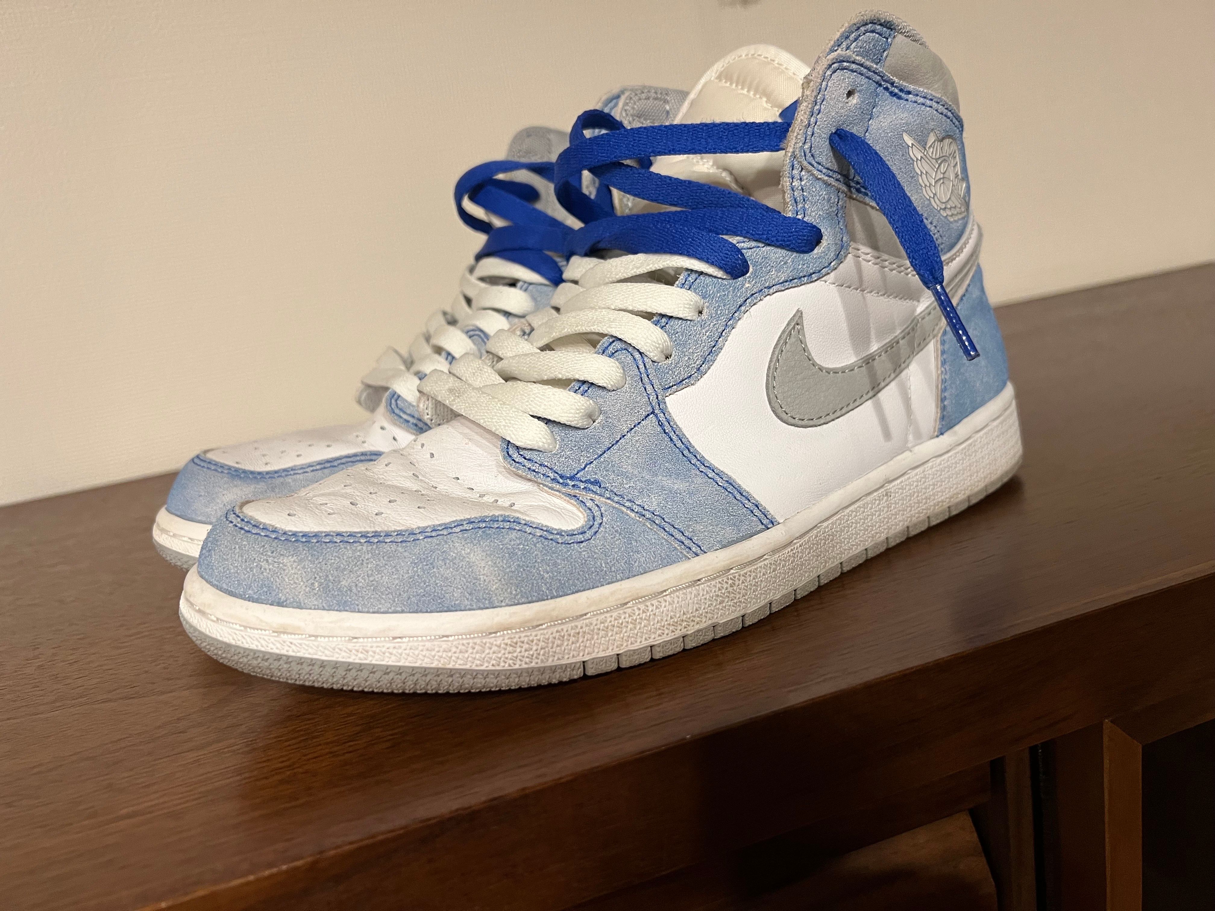 Nike Air Jordan 1 High OG "Hyper Royal"