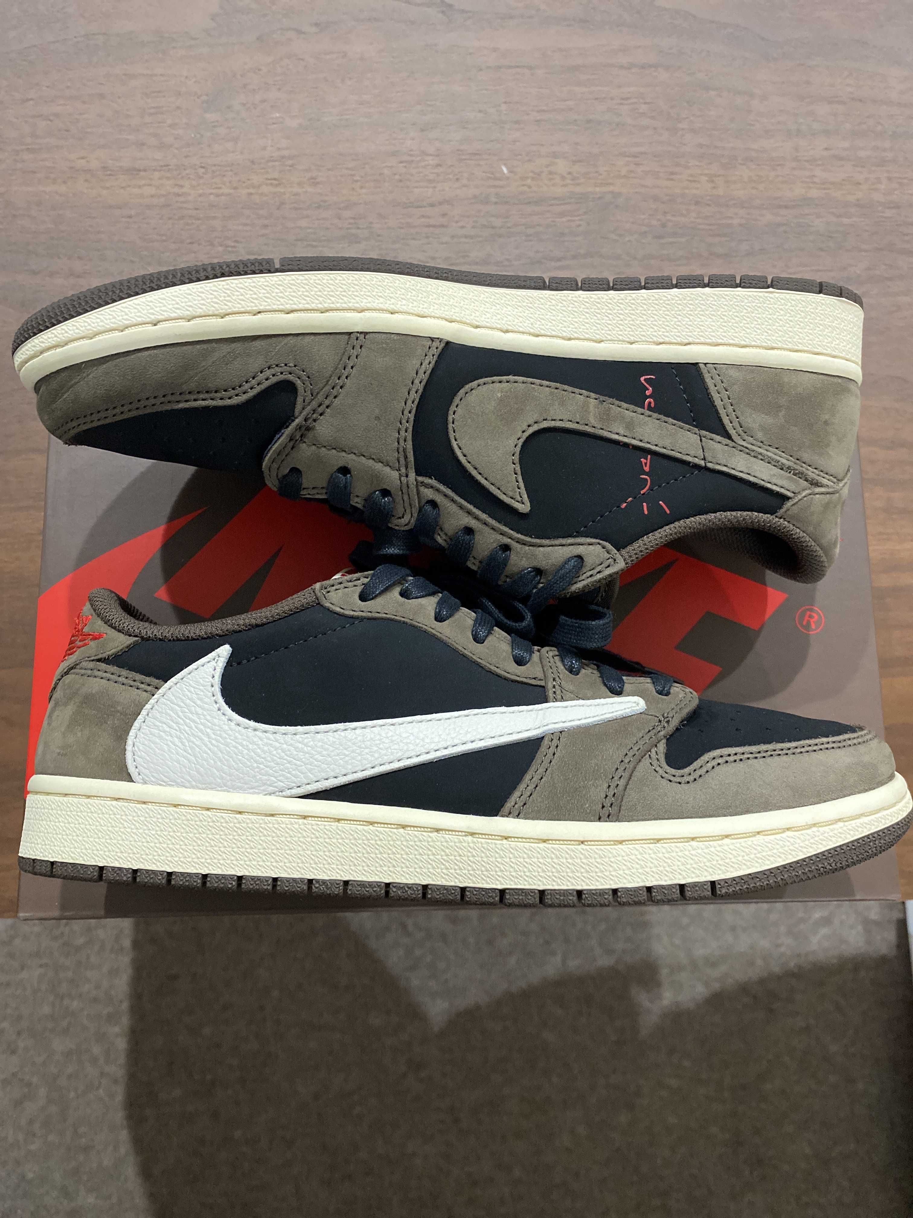 Travis Scott × Nike Air Jordan 1 Low OG SP-T  "Black/Dark Mocha"