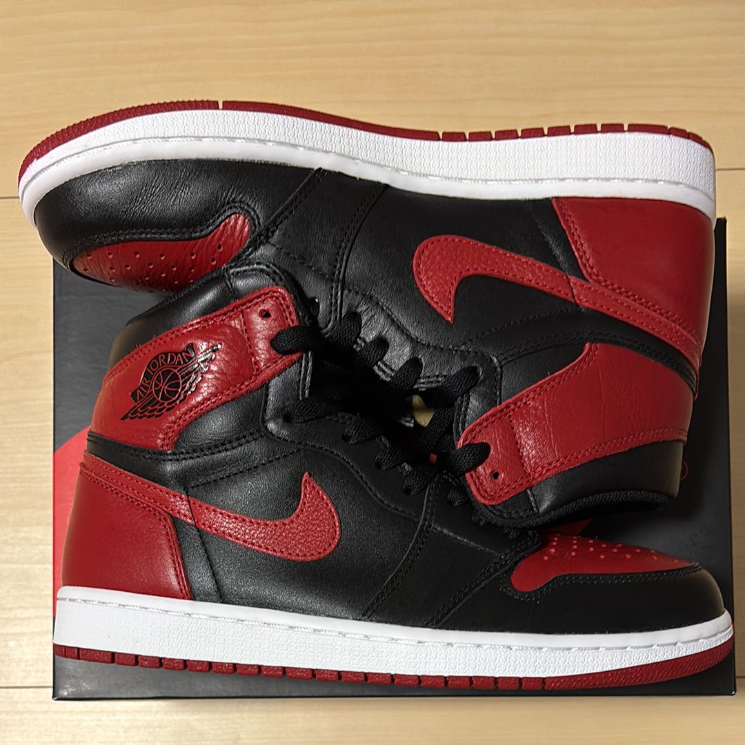 Nike Air Jordan 1 Retro High OG "Bred/Banned" (2016)