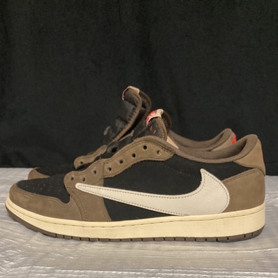 Travis Scott × Nike Air Jordan 1 Low OG SP-T "Black/Dark Mocha"