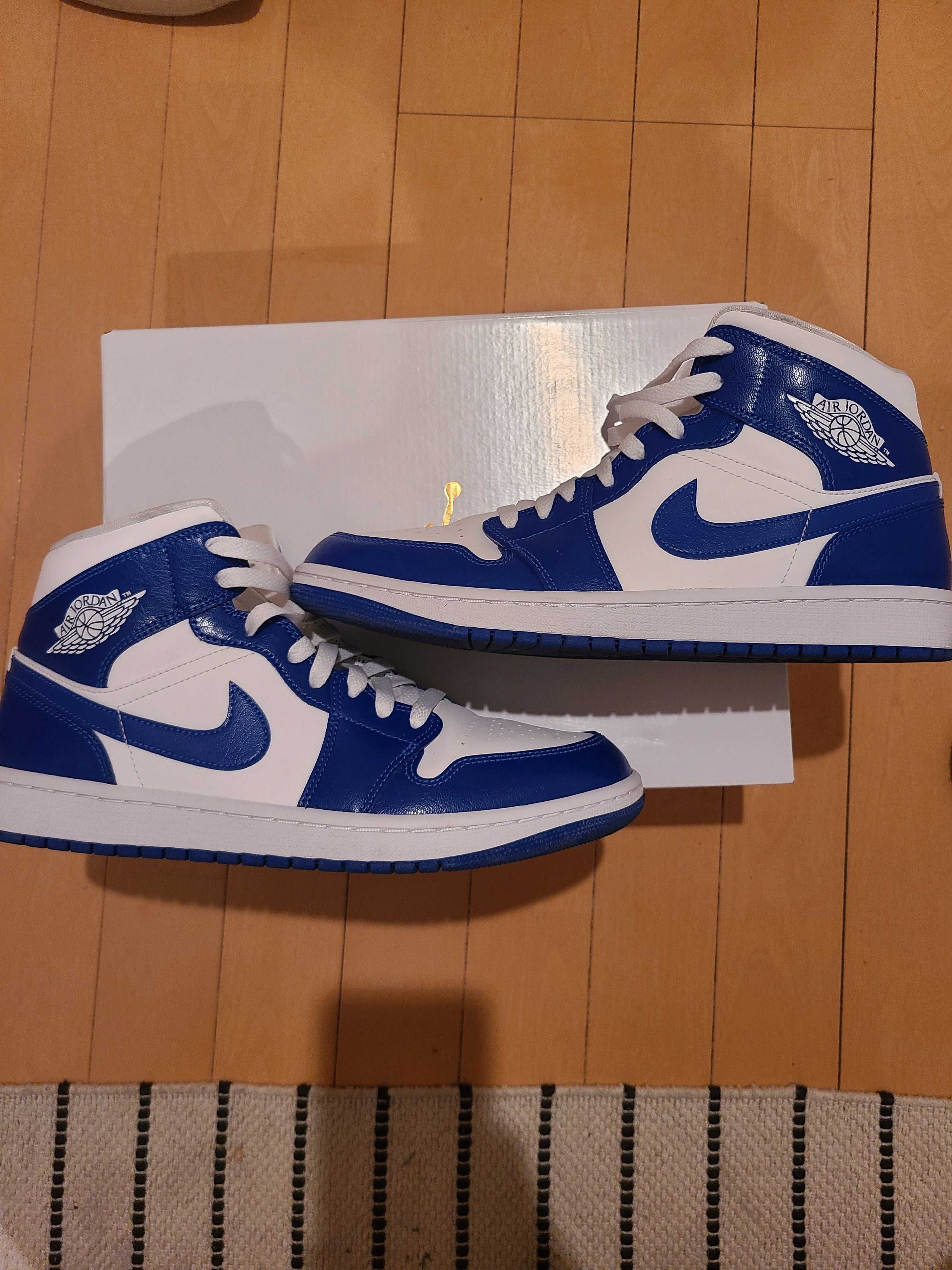 Nike Women's Air Jordan 1 Mid "Kentucky Blue"
