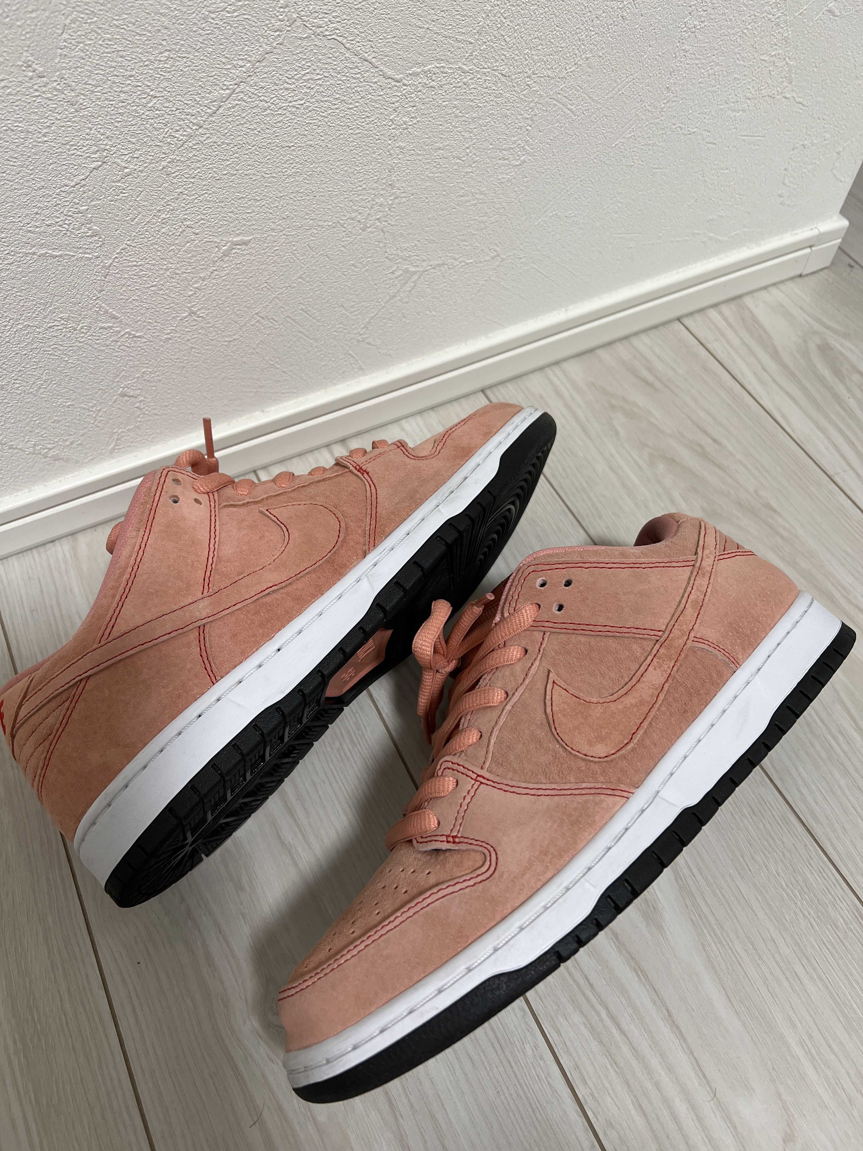 Nike SB Dunk Low "Pink Pig"