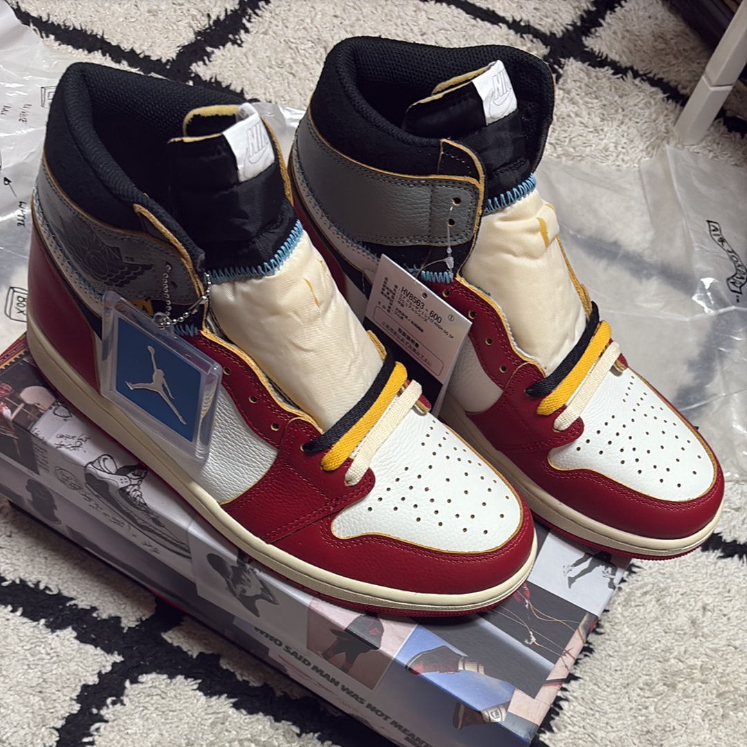 UNION × Nike Air Jordan 1 Retro High OG "Chicago/Shadow"