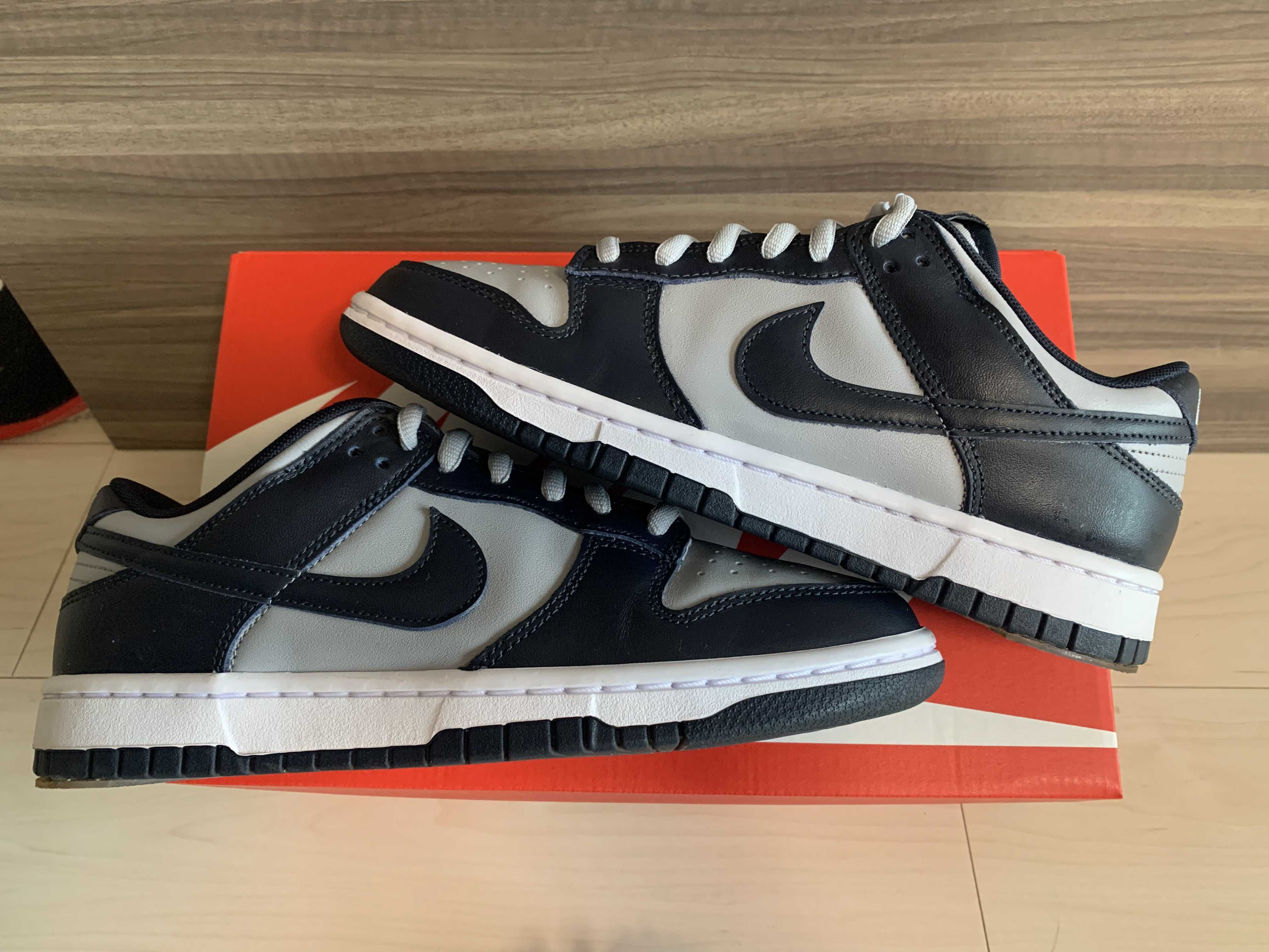 Nike Dunk Low "Championship Grey"