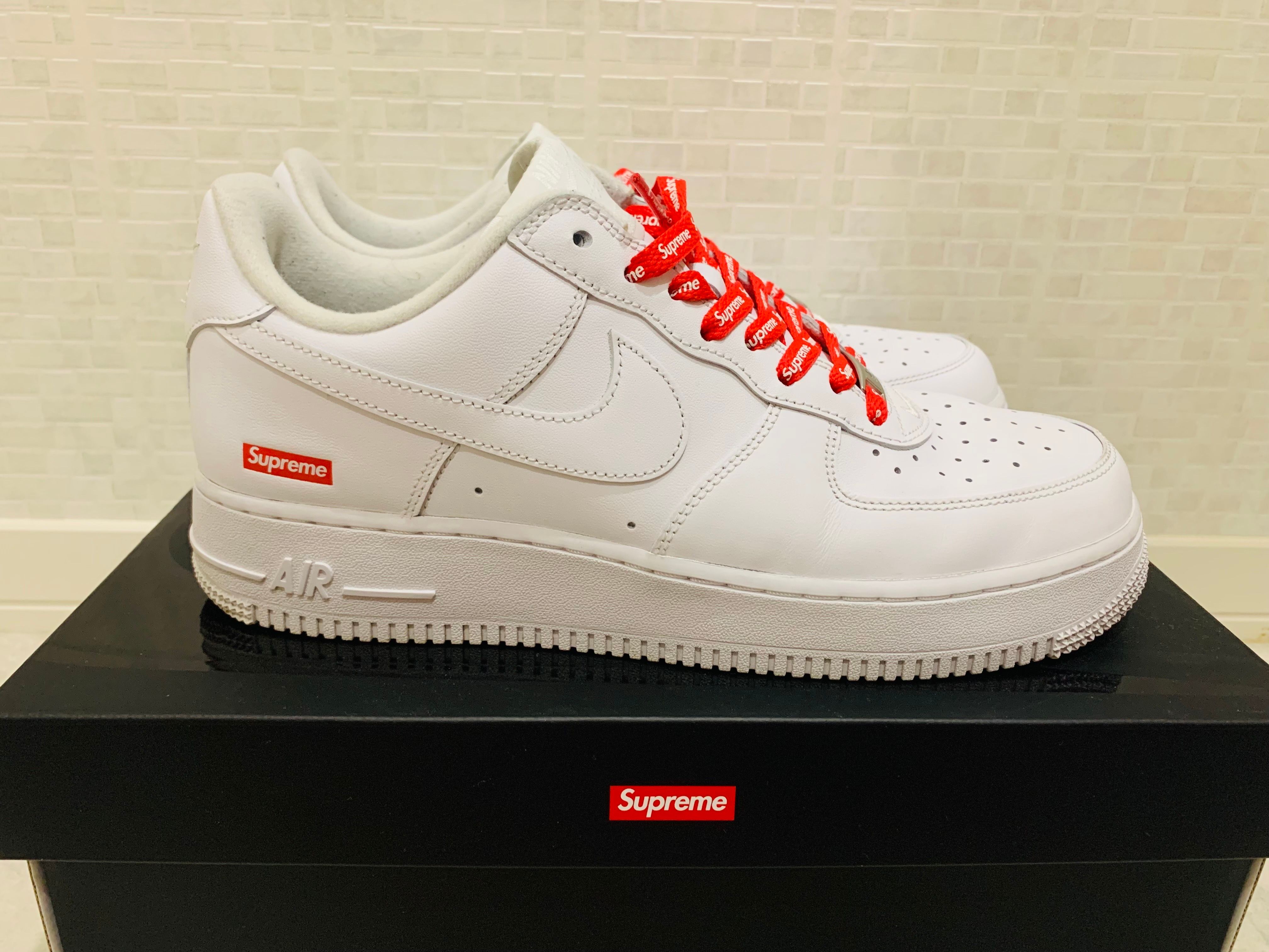 Supreme × Nike Air Force 1 Low "White"