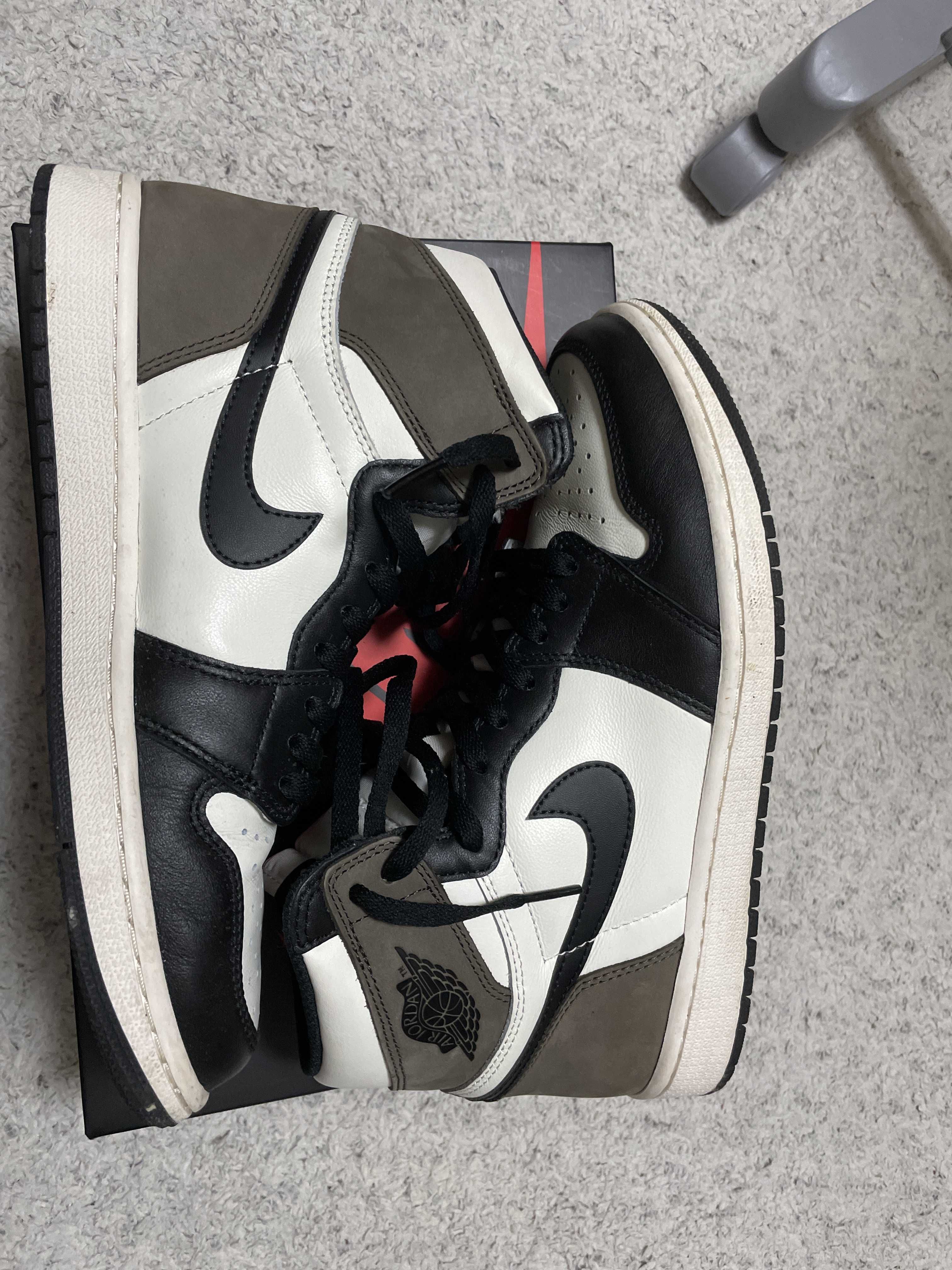 Nike Air Jordan 1 High OG "Sail/Dark Mocha/Black"