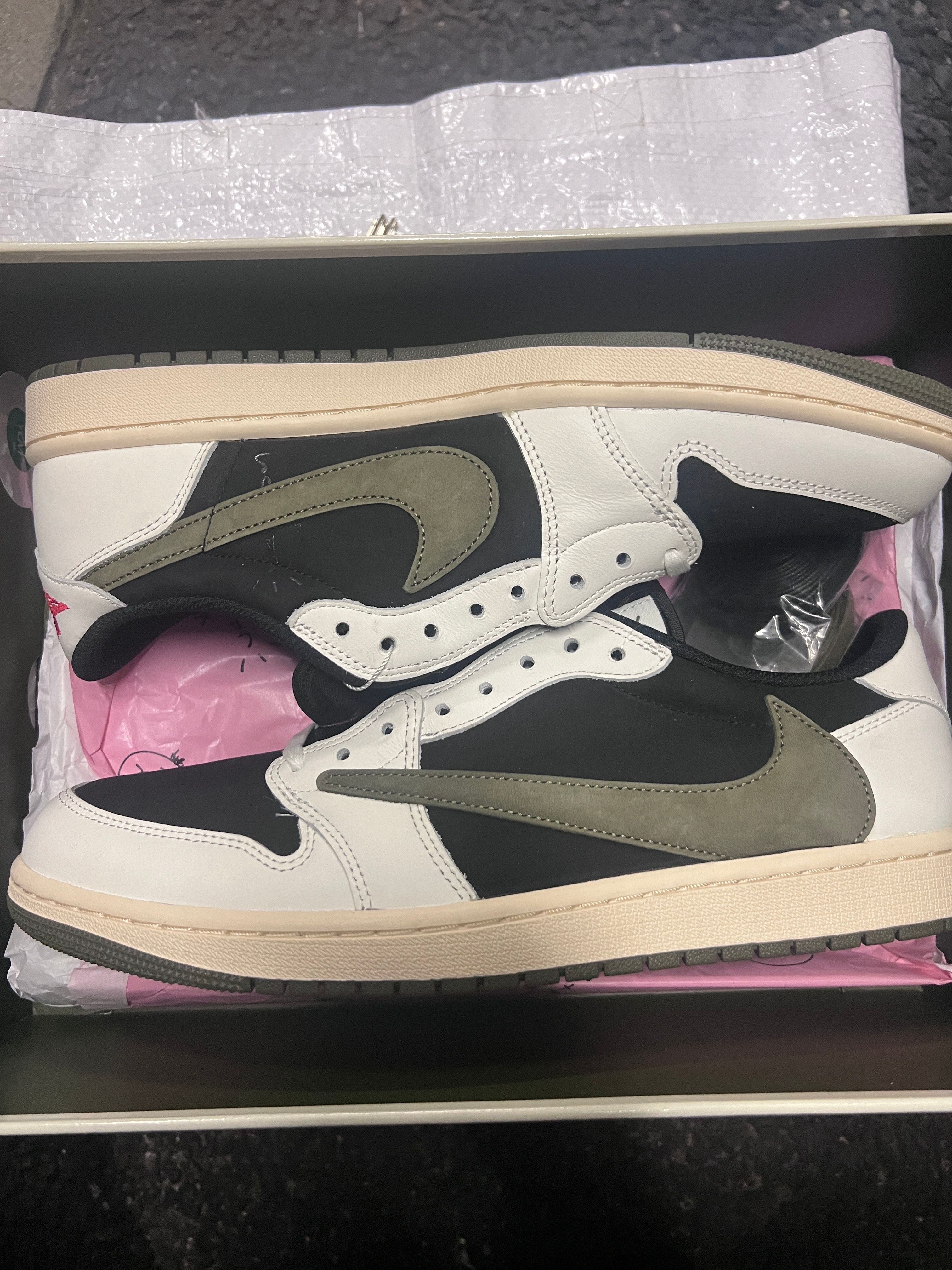 Travis Scott × Nike Women's Air Jordan 1 Low OG "Medium Olive"