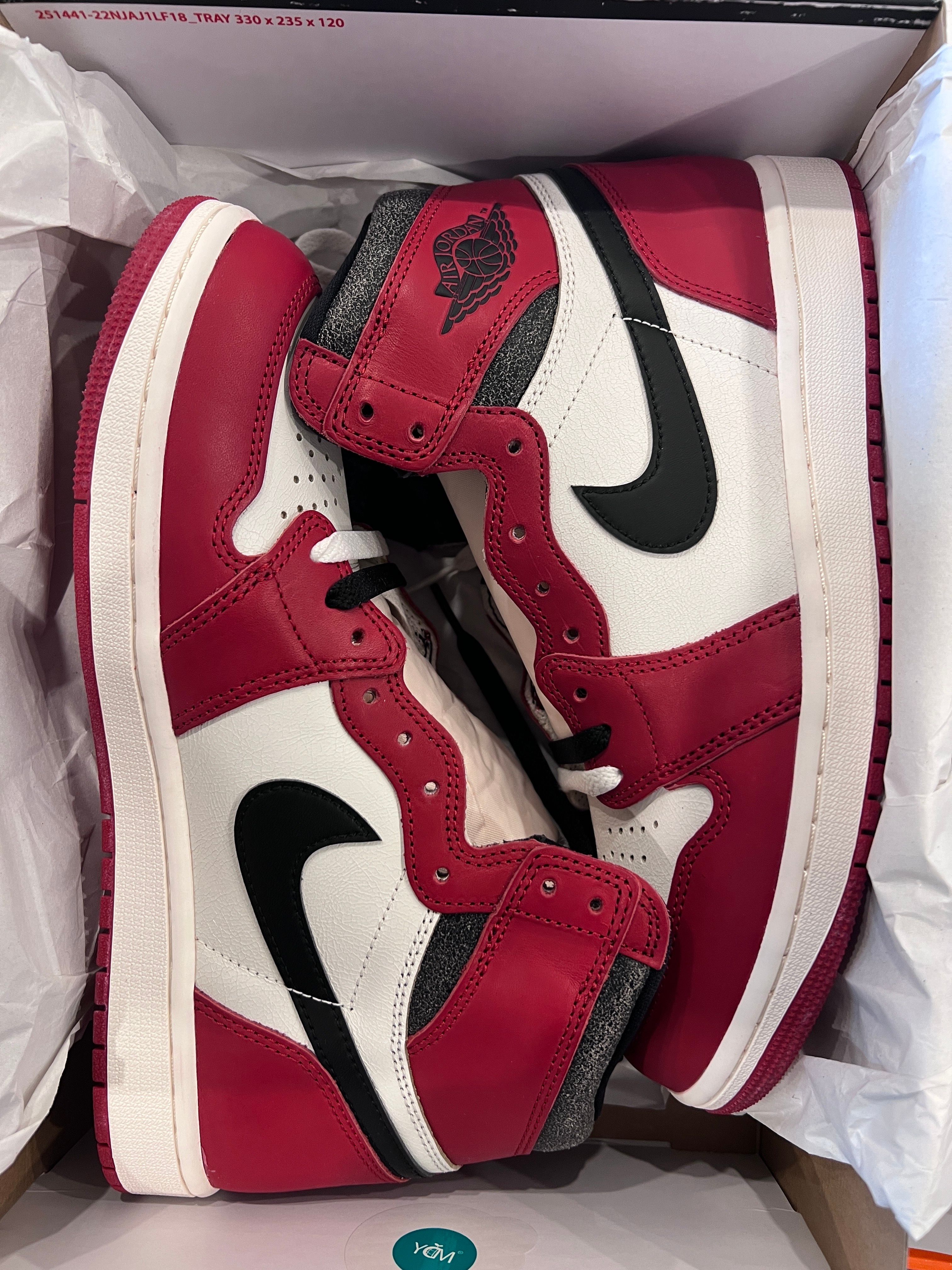 Nike Air Jordan 1 High OG "Lost & Found/Chicago"