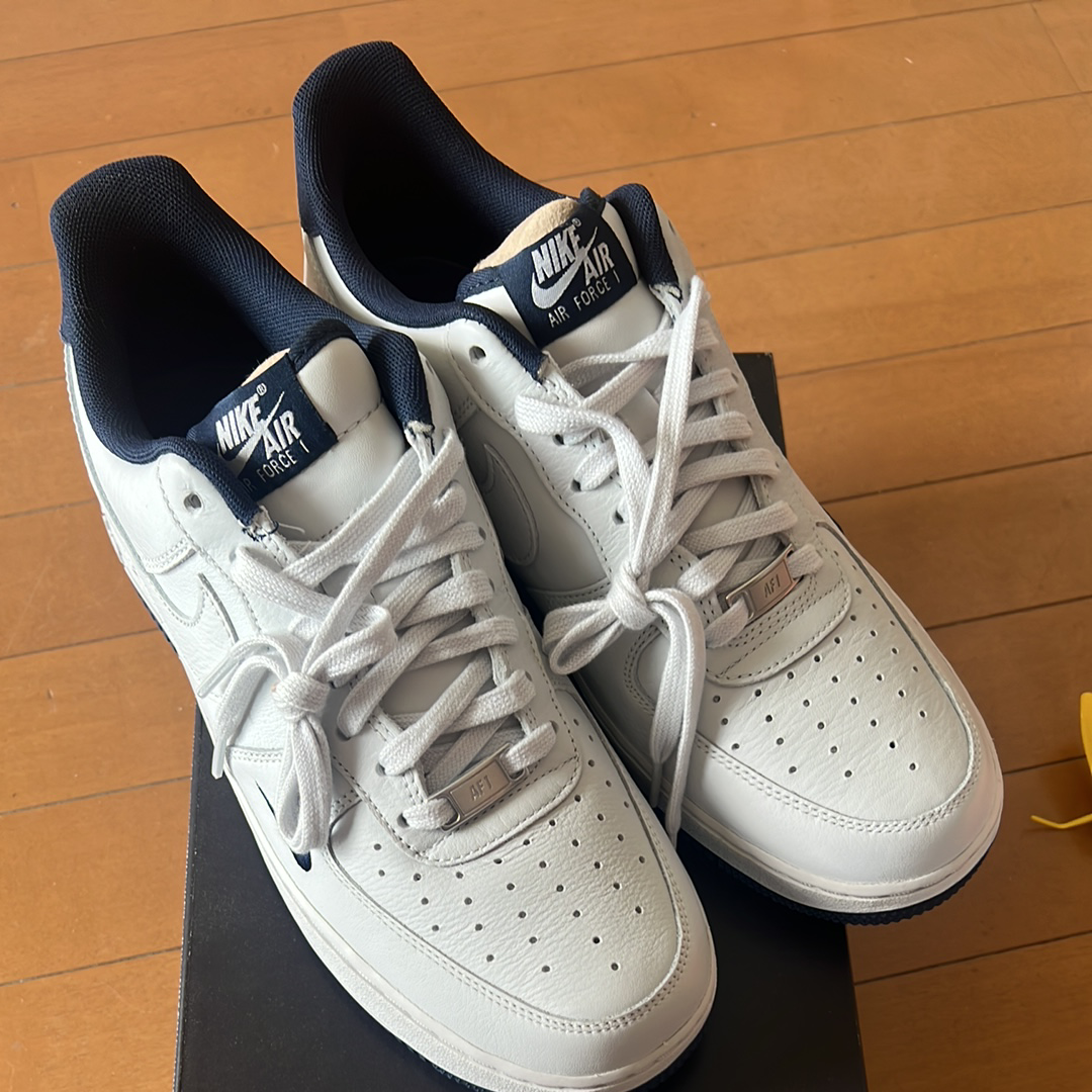 ナイキ エアフォース1 ロー '07 LV8 