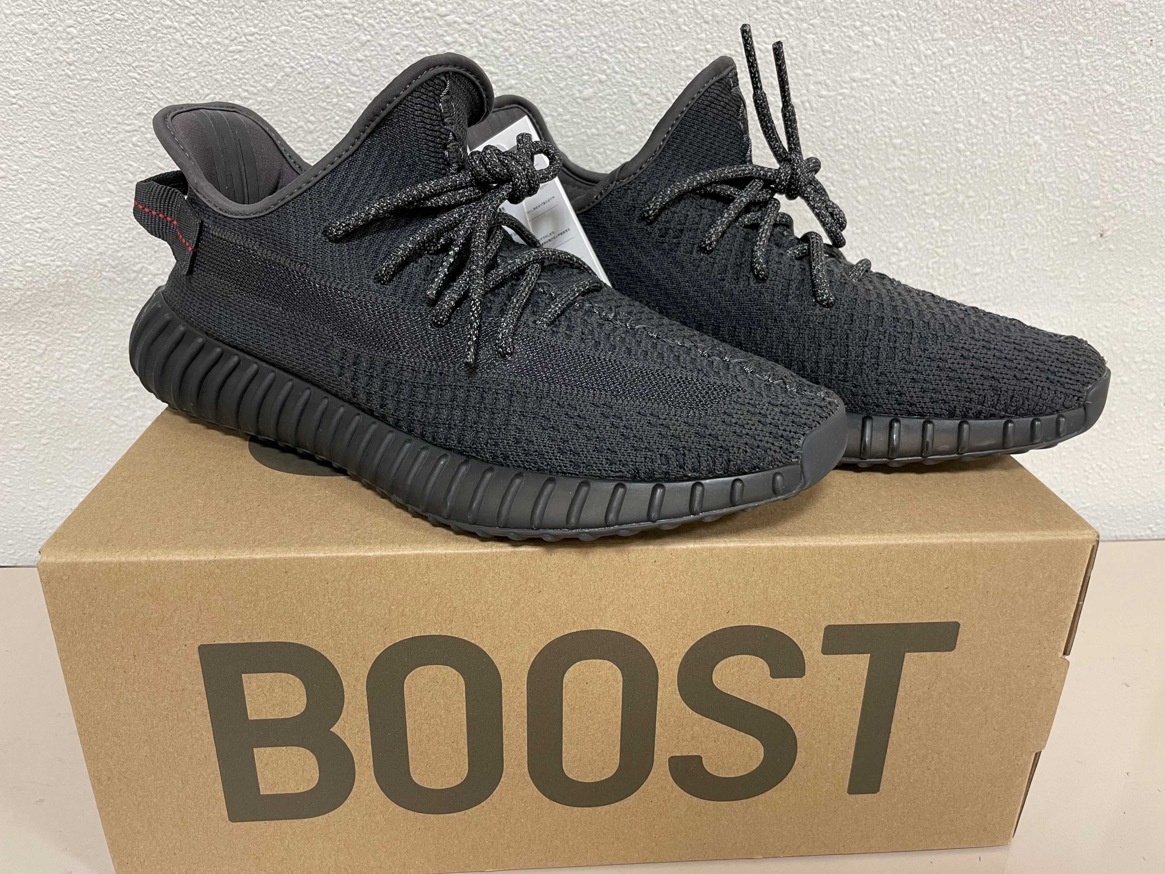 adidas YEEZY Boost 350 V2 "Black"