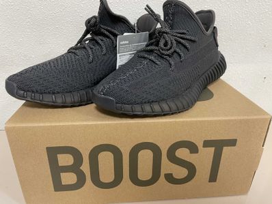 adidas YEEZY Boost 350 V2 "Black"