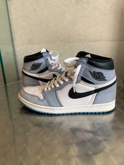 Nike Air Jordan 1 High OG "University Blue"