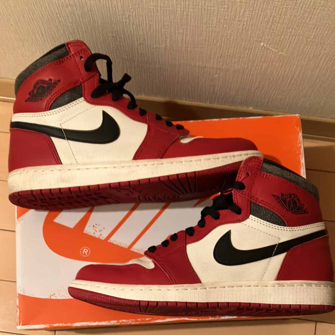 Nike Air Jordan 1 High OG "Lost & Found/Chicago"