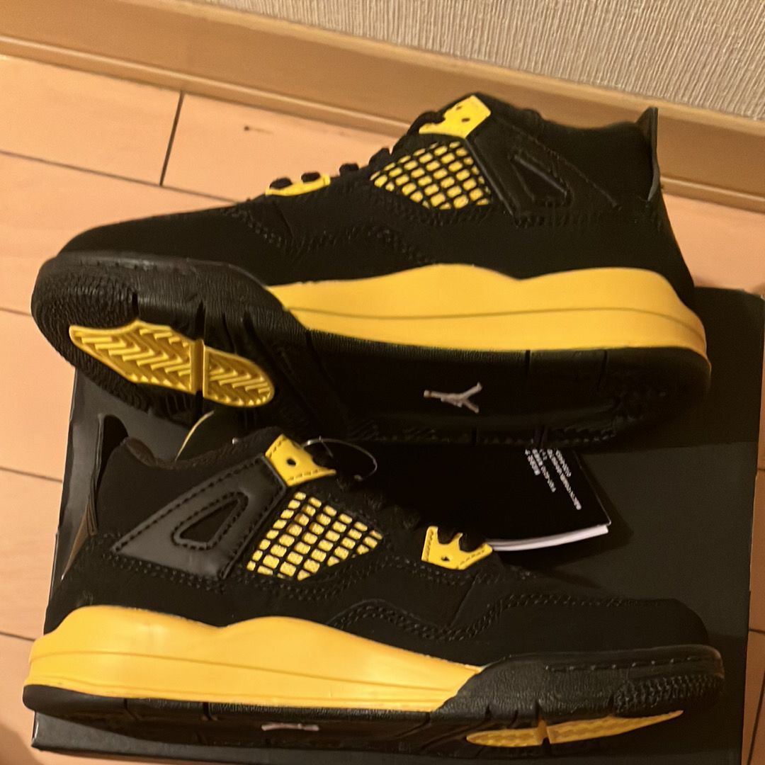 Nike PS Air Jordan 4 Retro "Thunder"(2023)