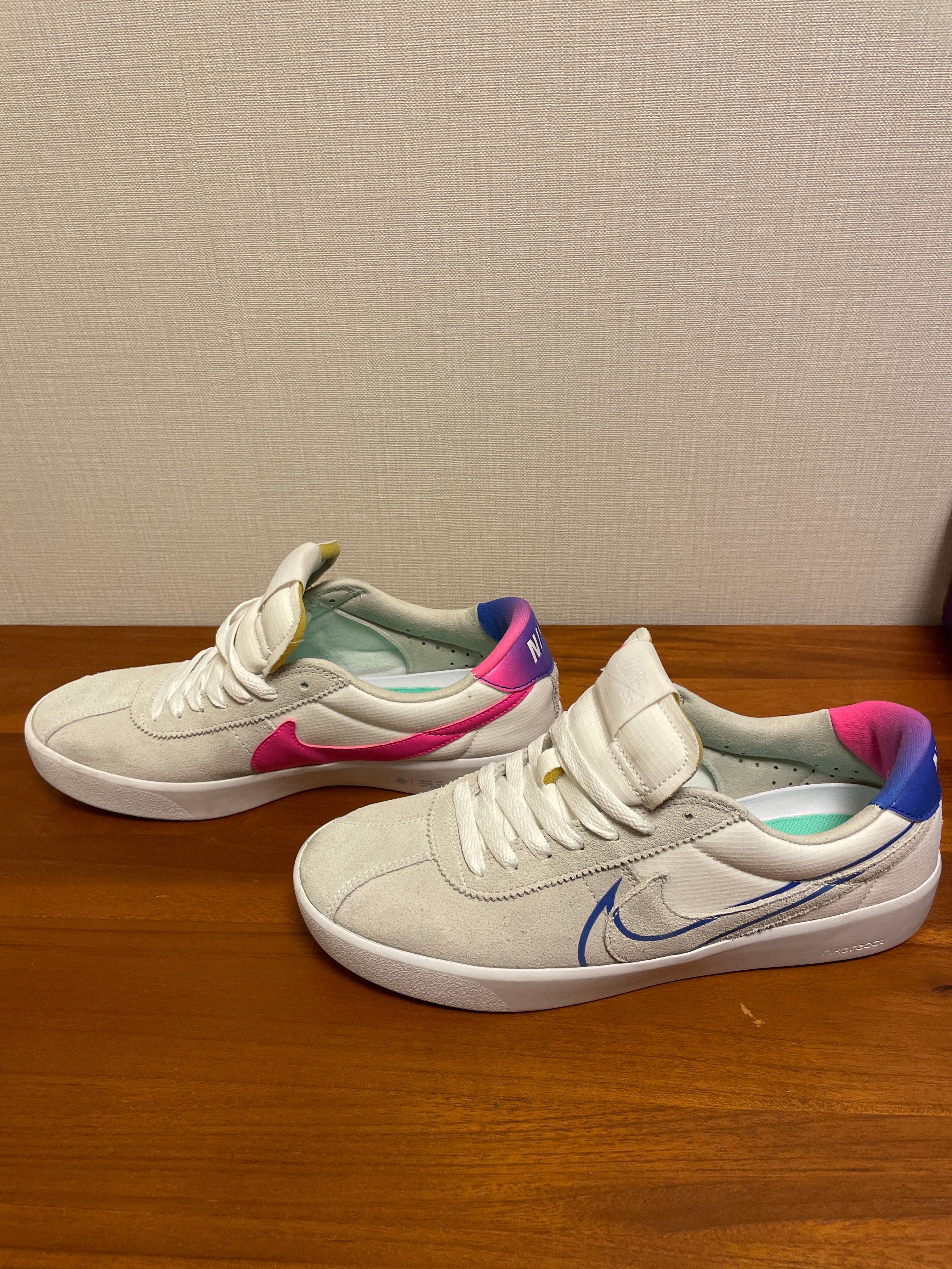 ナイキ SB ブルイン リアクト "サミット ホワイト ピンク ブラスト レーサー ブルー"