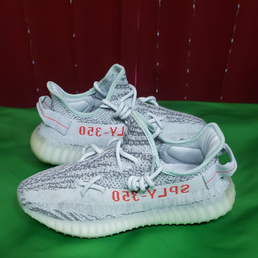 adidas YEEZY Boost 350 V2 "Blue Tint"