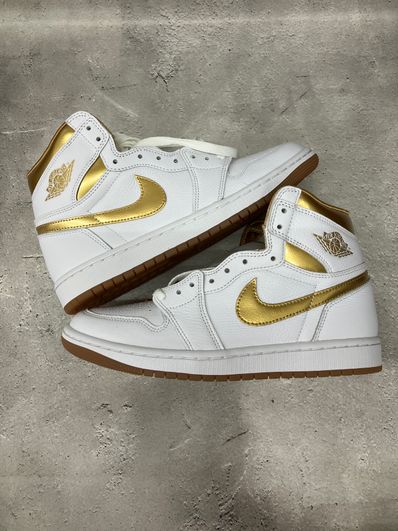 Nike Women's Air Jordan 1 Retro High OG "White and Gold"