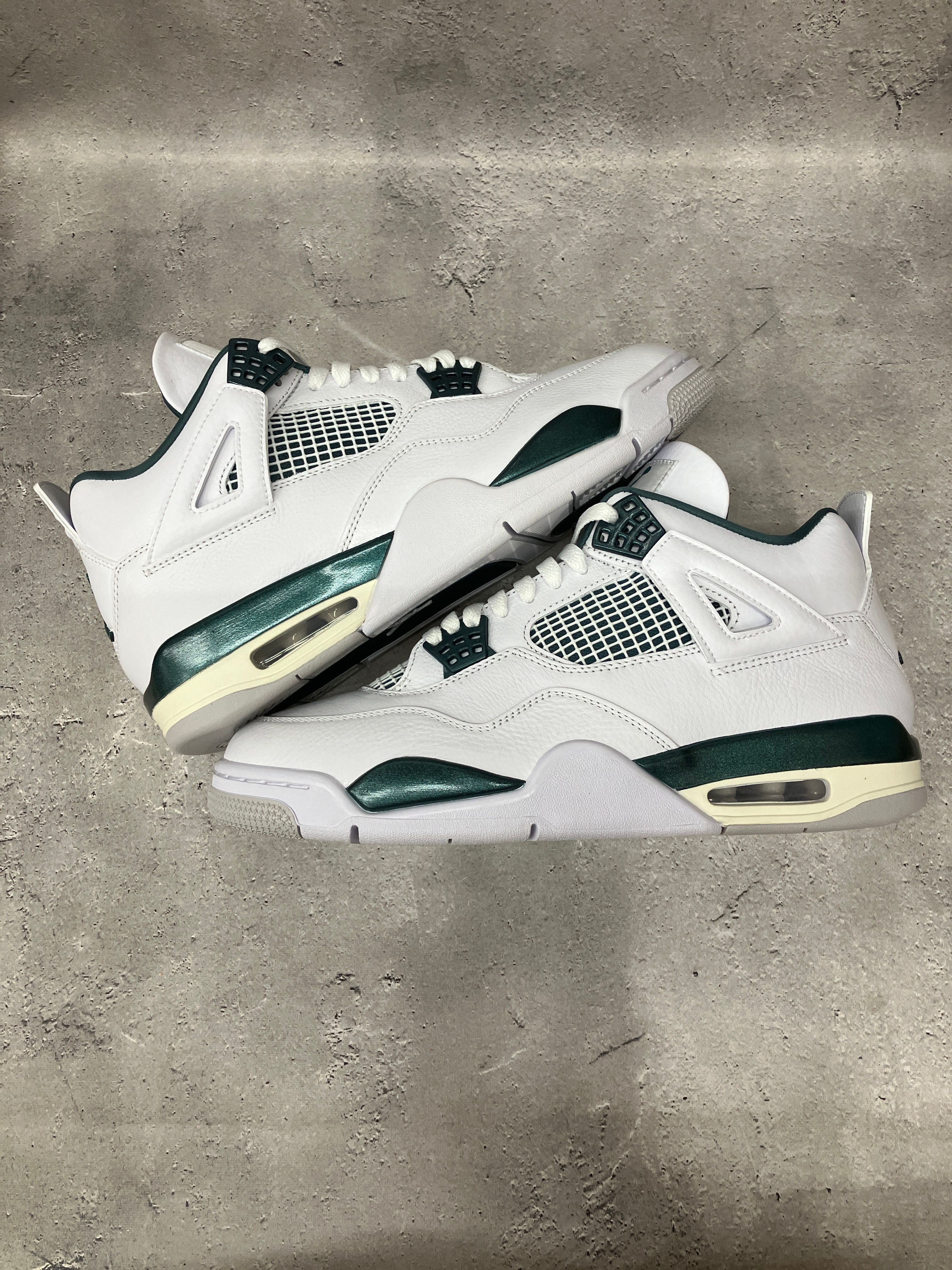 Nike Air Jordan 4 Retro "Oxidized Green"