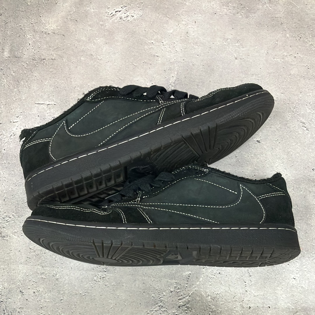 Travis Scott × Nike Air Jordan 1 Low OG SP "Black Phantom"