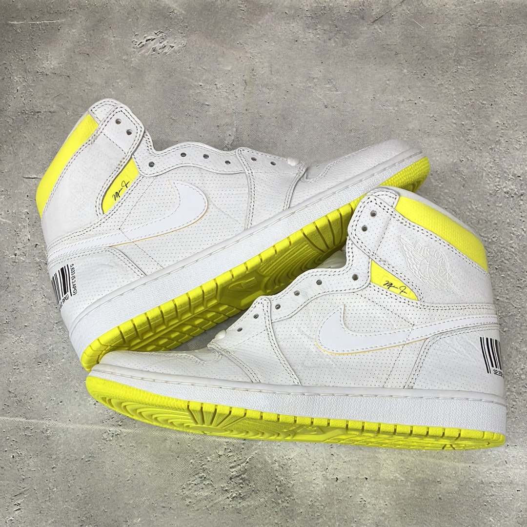 Nike Air Jordan 1 High OG "First Class Flight"