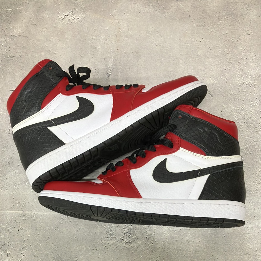 Nike Women's Air Jordan 1 High OG "Satin Red"
