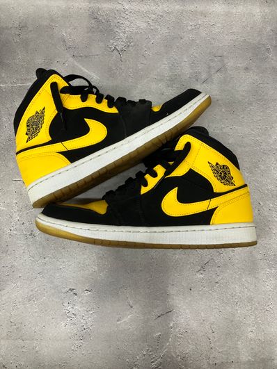 Nike Air Jordan 1 Retro Mid "New Love" (2017)