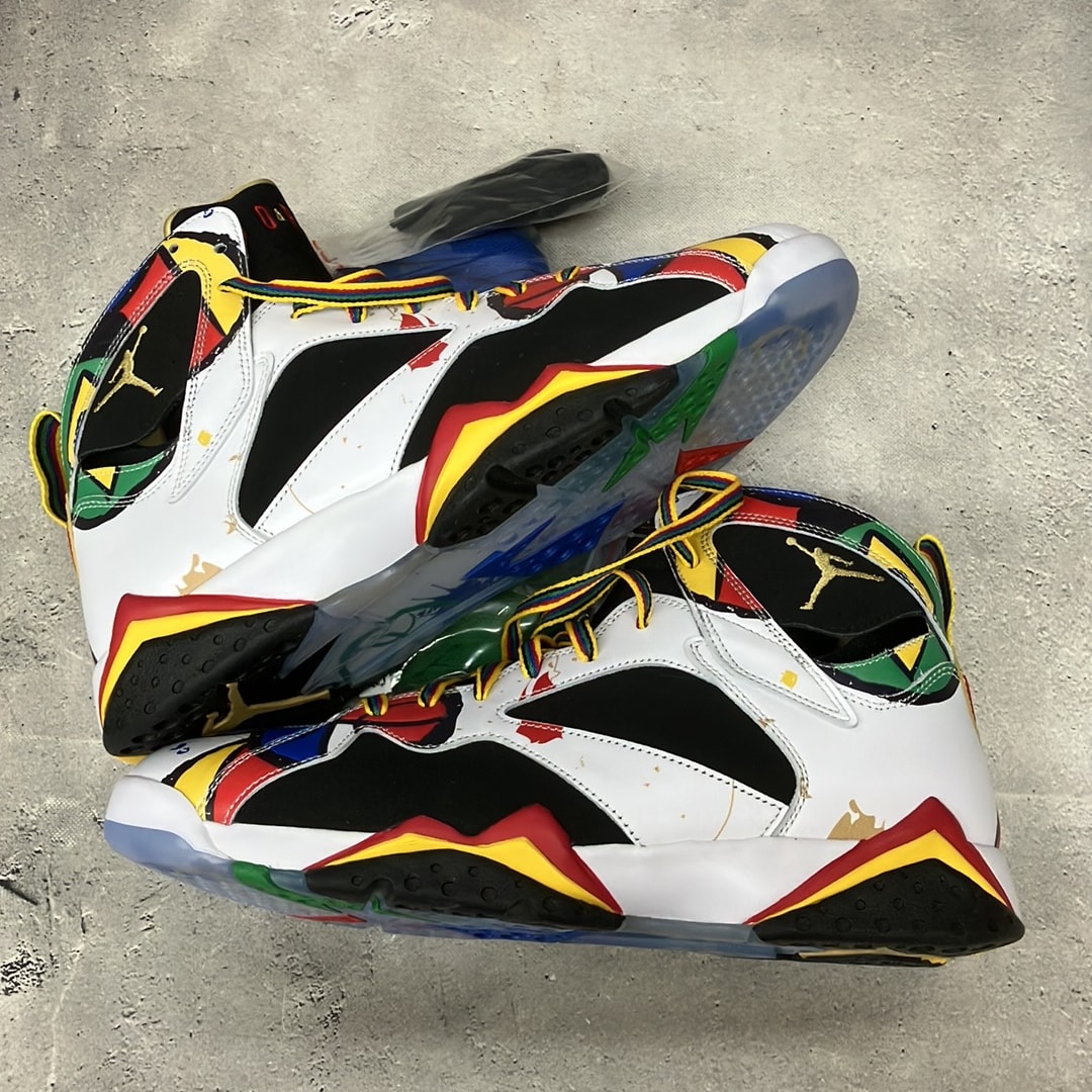 Nike Air Jordan 7 Retro "Miro"