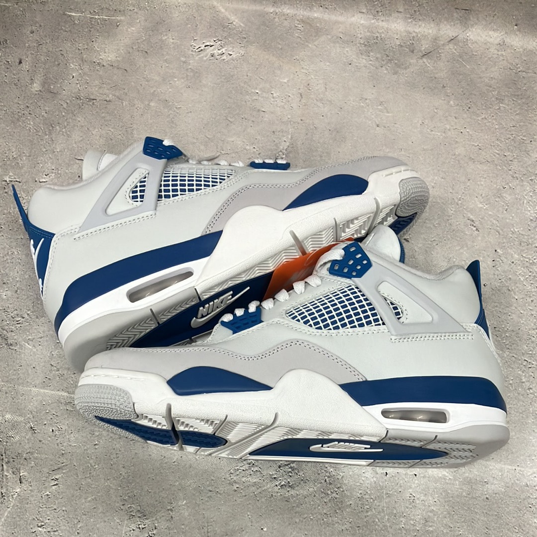 Nike Air Jordan 4 Retro "Industrial Blue"