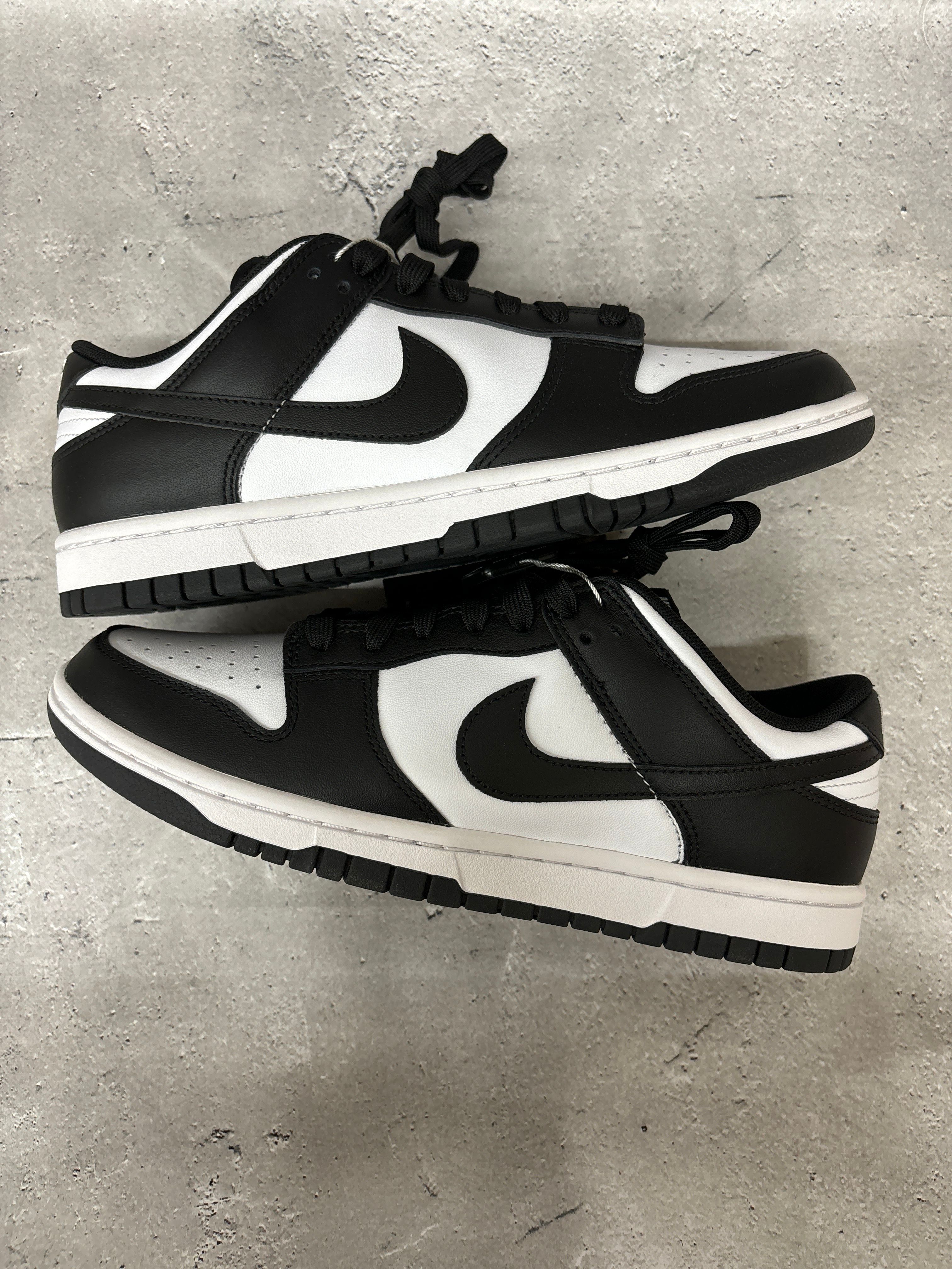 Nike Dunk Low Retro "Panda/White/Black"