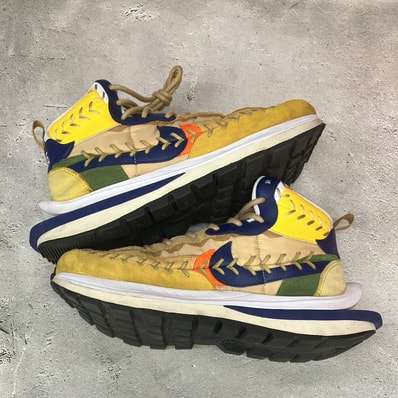 Jean-Paul Gaultier × sacai × Nike VaporWaffle "Sesame/Multi Color"