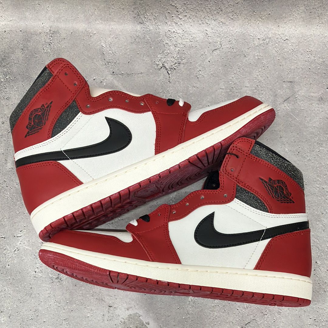 Nike Air Jordan 1 High OG "Lost & Found/Chicago"
