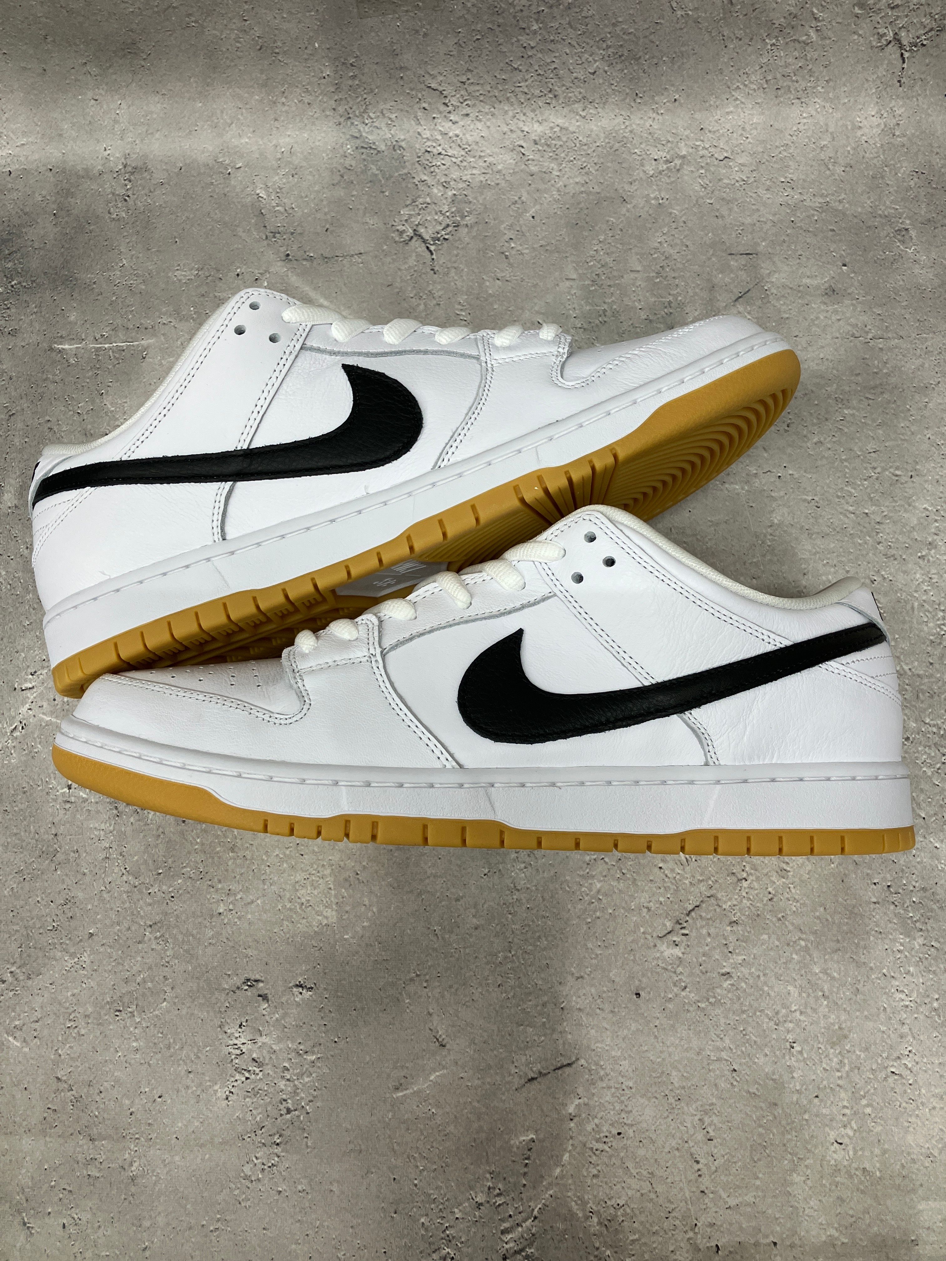 Nike SB Dunk Low Pro "White/Black-White-Gum Light Brown"