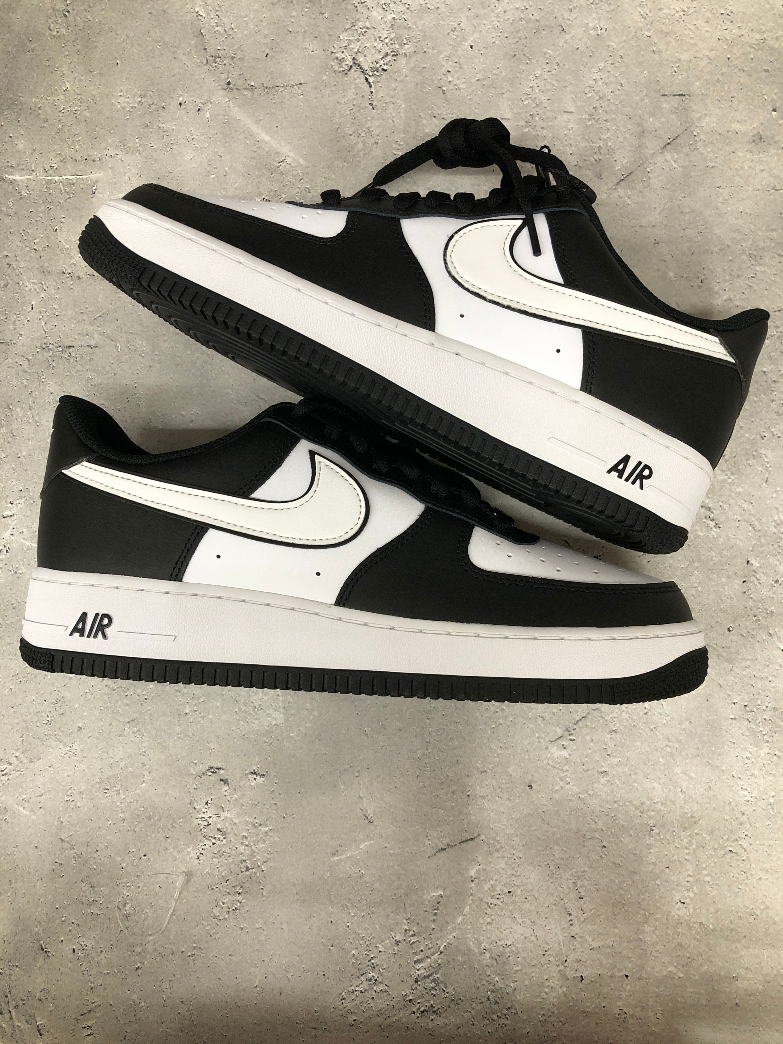 Nike Air Force 1 Low '07 "Black/Black/White"