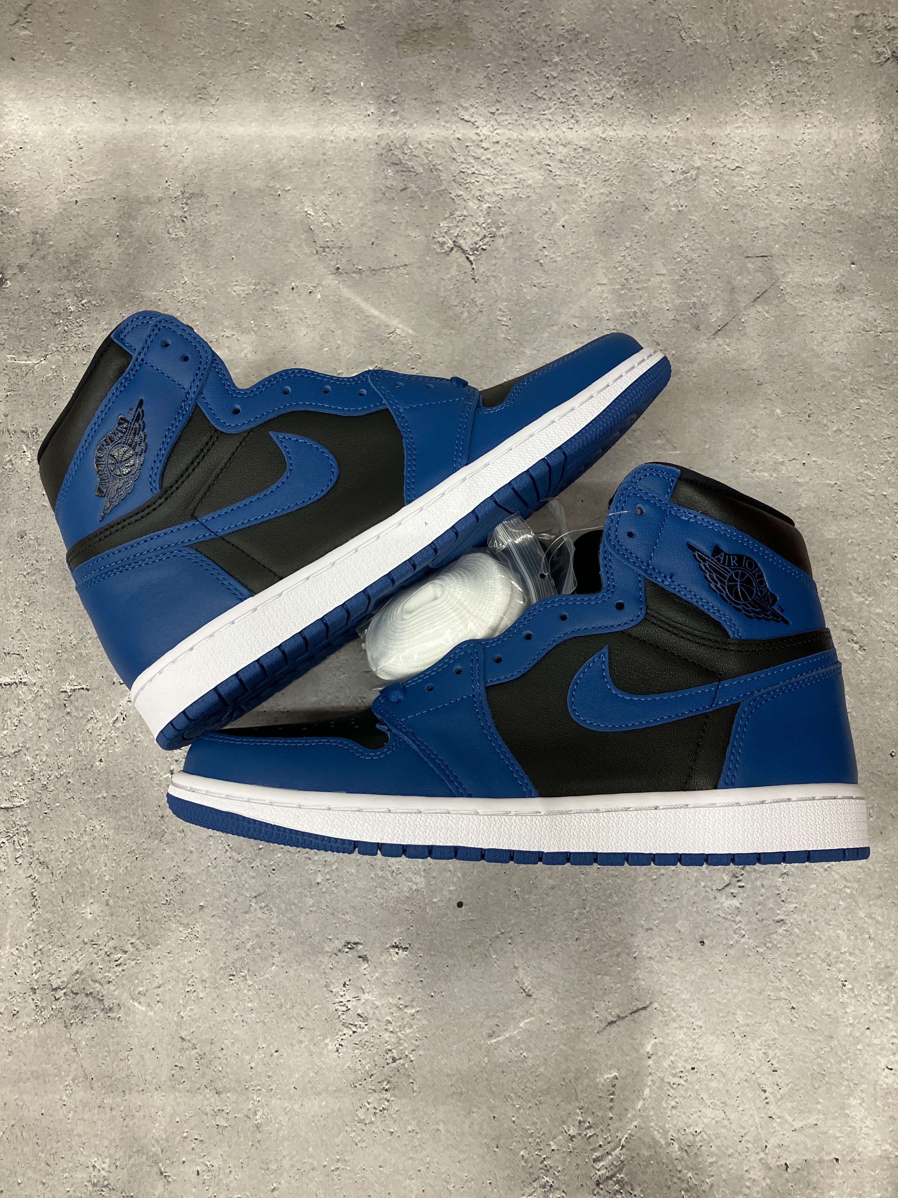 Nike Air Jordan 1 Retro High OG "Dark Marina Blue"