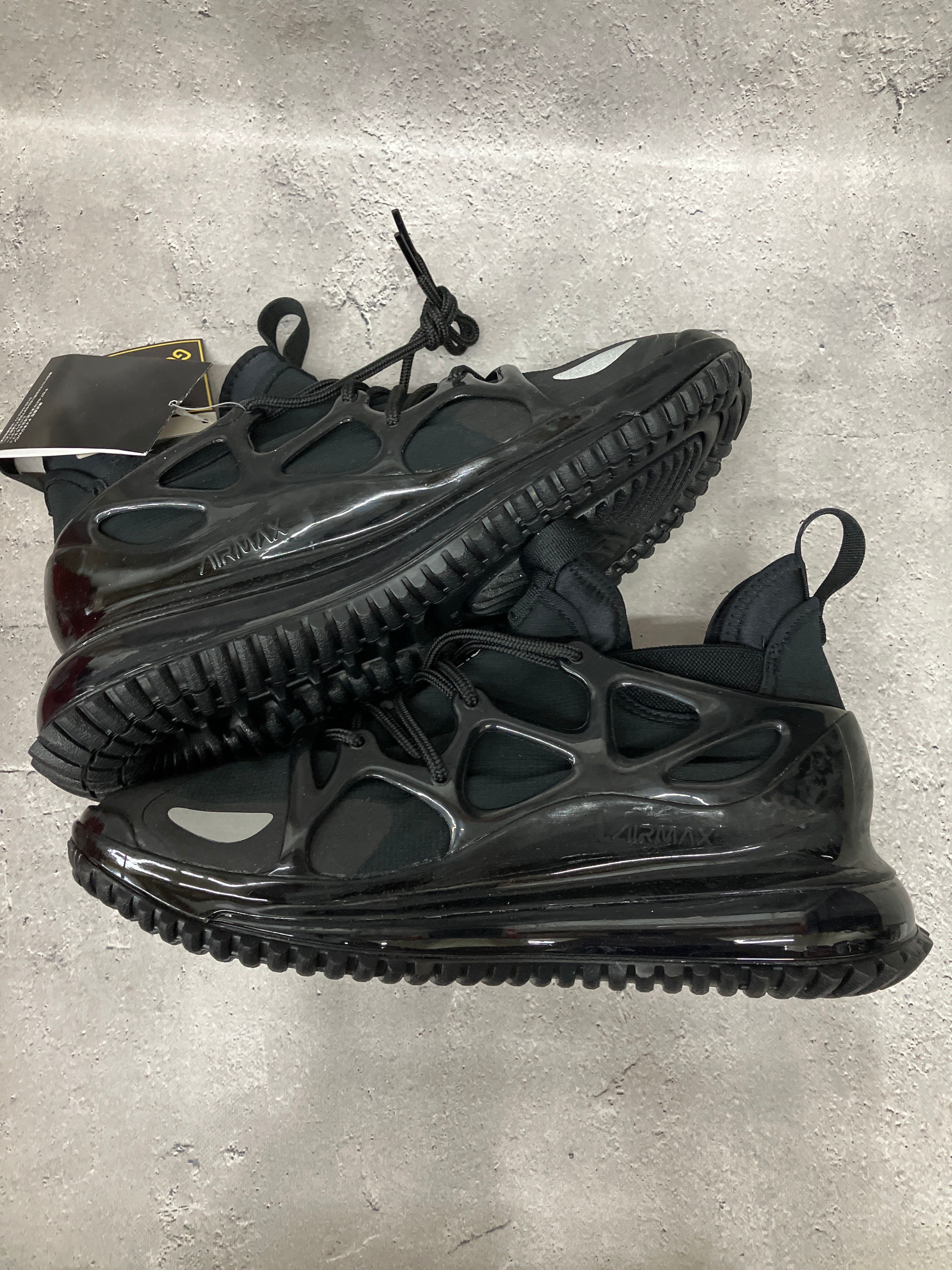 NIKE AIR MAX 720 HORIZON BLACK