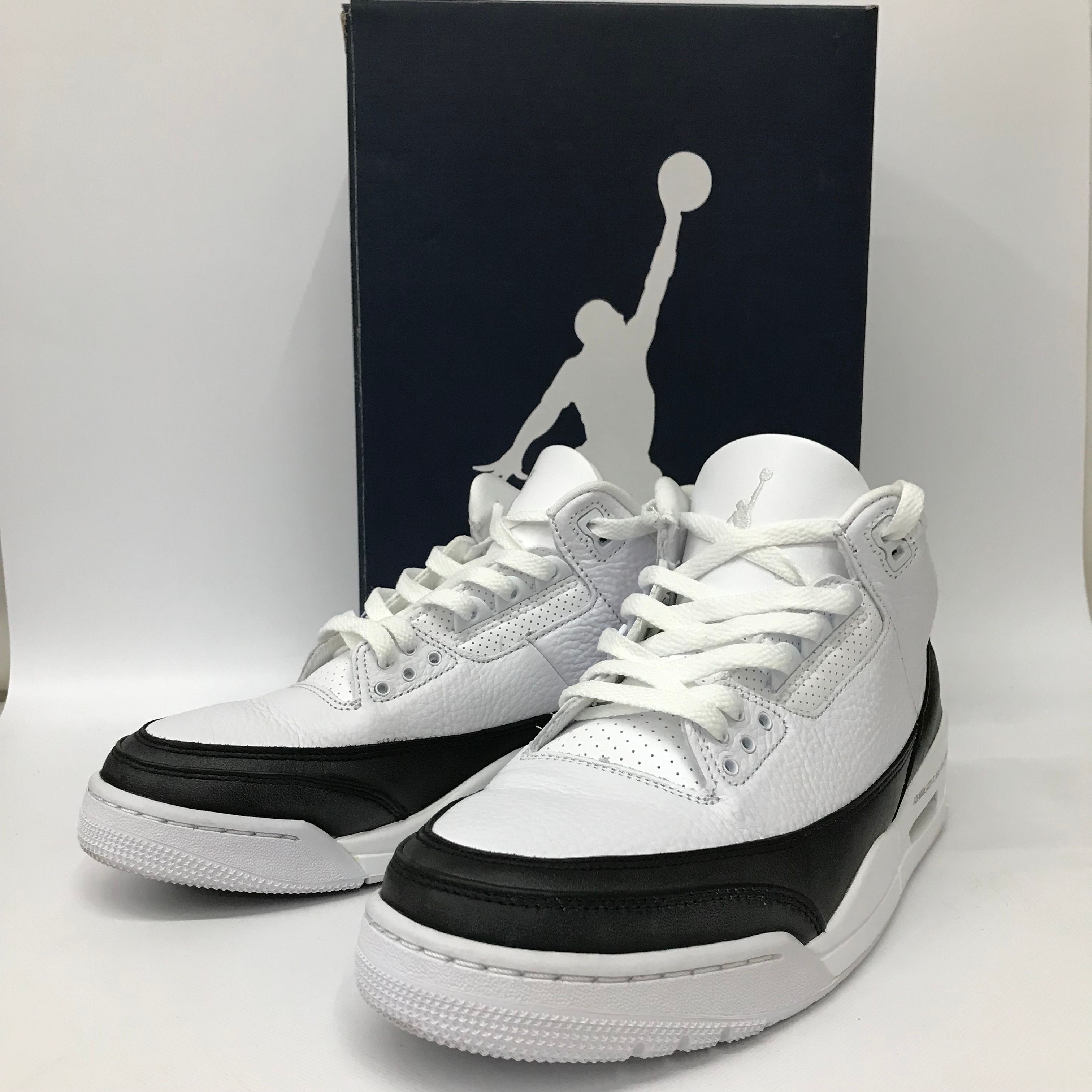 Fragment × Nike Air Jordan 3 "White/Black"