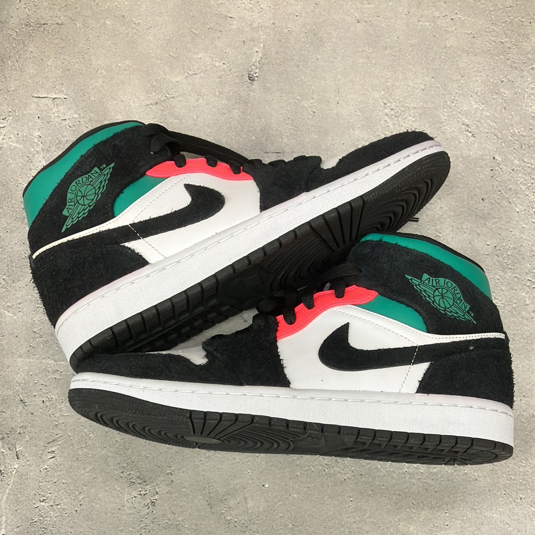 Nike Air Jordan 1 Mid SE "South Beach"