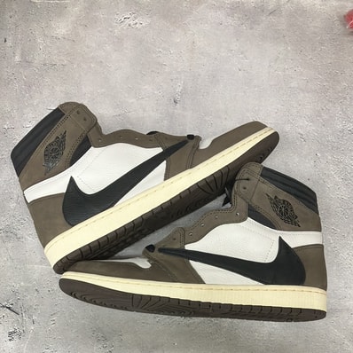 Travis Scott × Nike Air Jordan 1 Retro High OG TS SP "Sail/Dark Mocha"