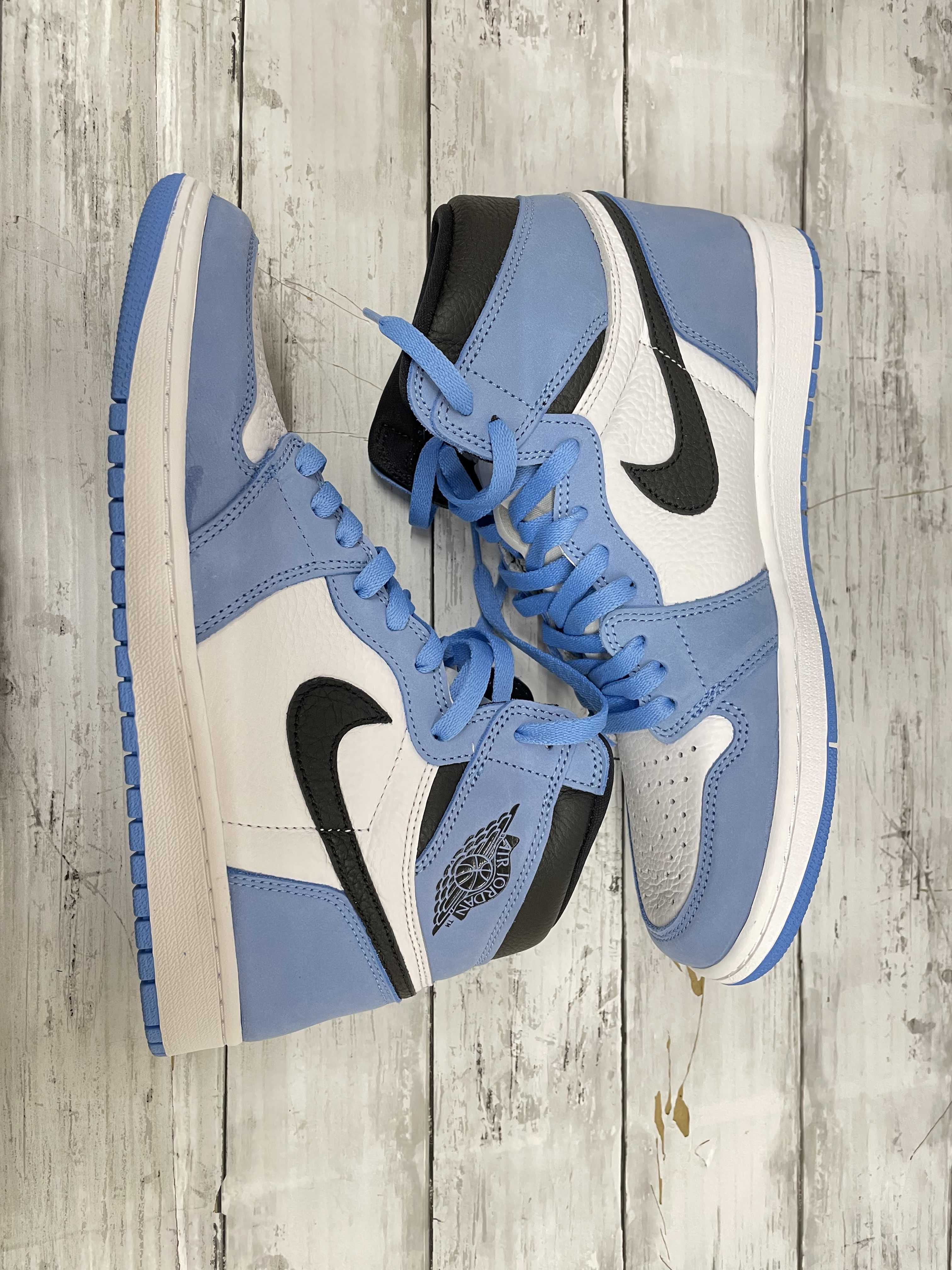Nike Air Jordan 1 High OG "University Blue"