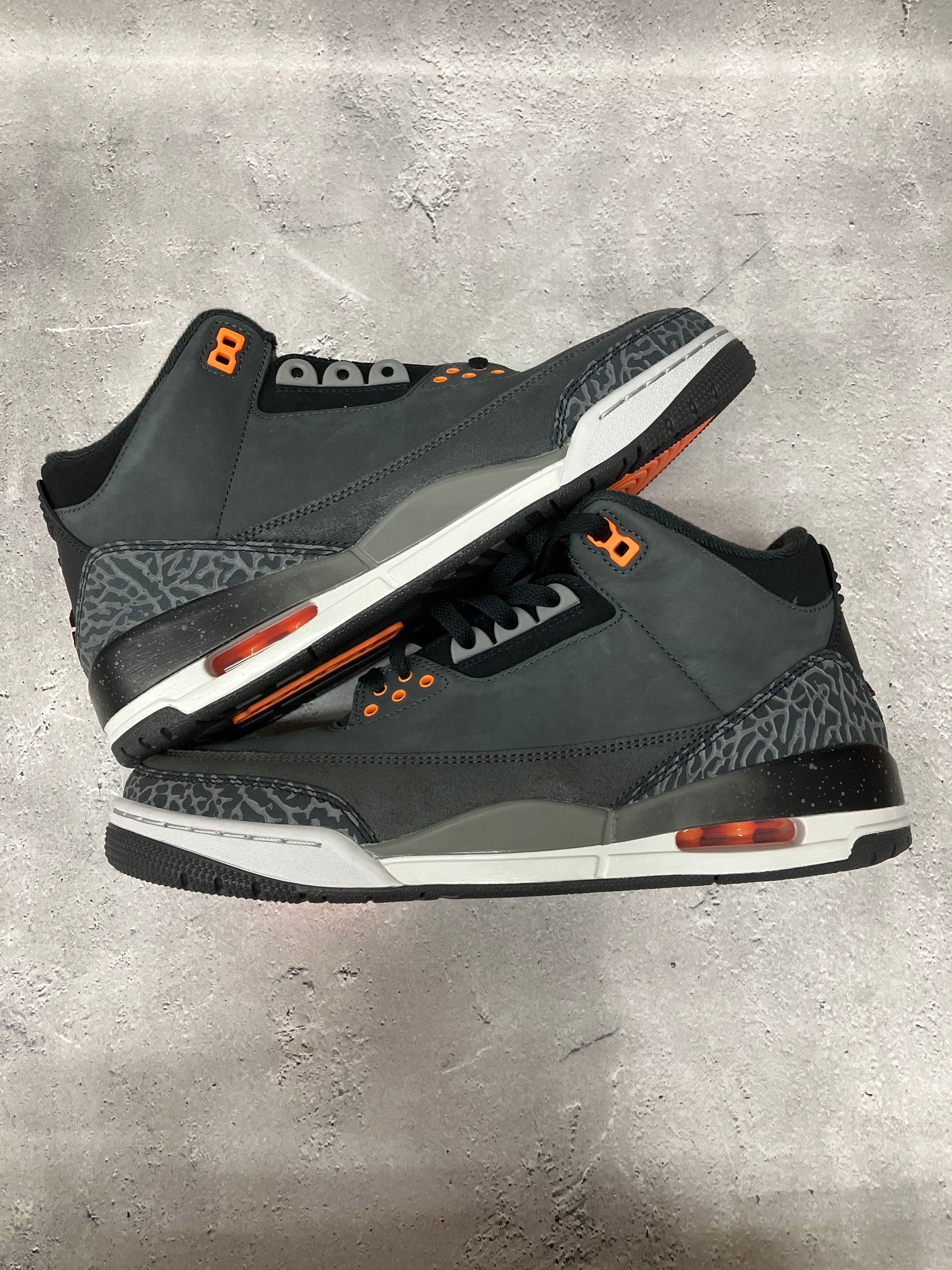 Nike Air Jordan 3 Retro "Fear"