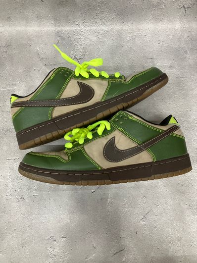 Nike SB Dunk Low "Jedi"