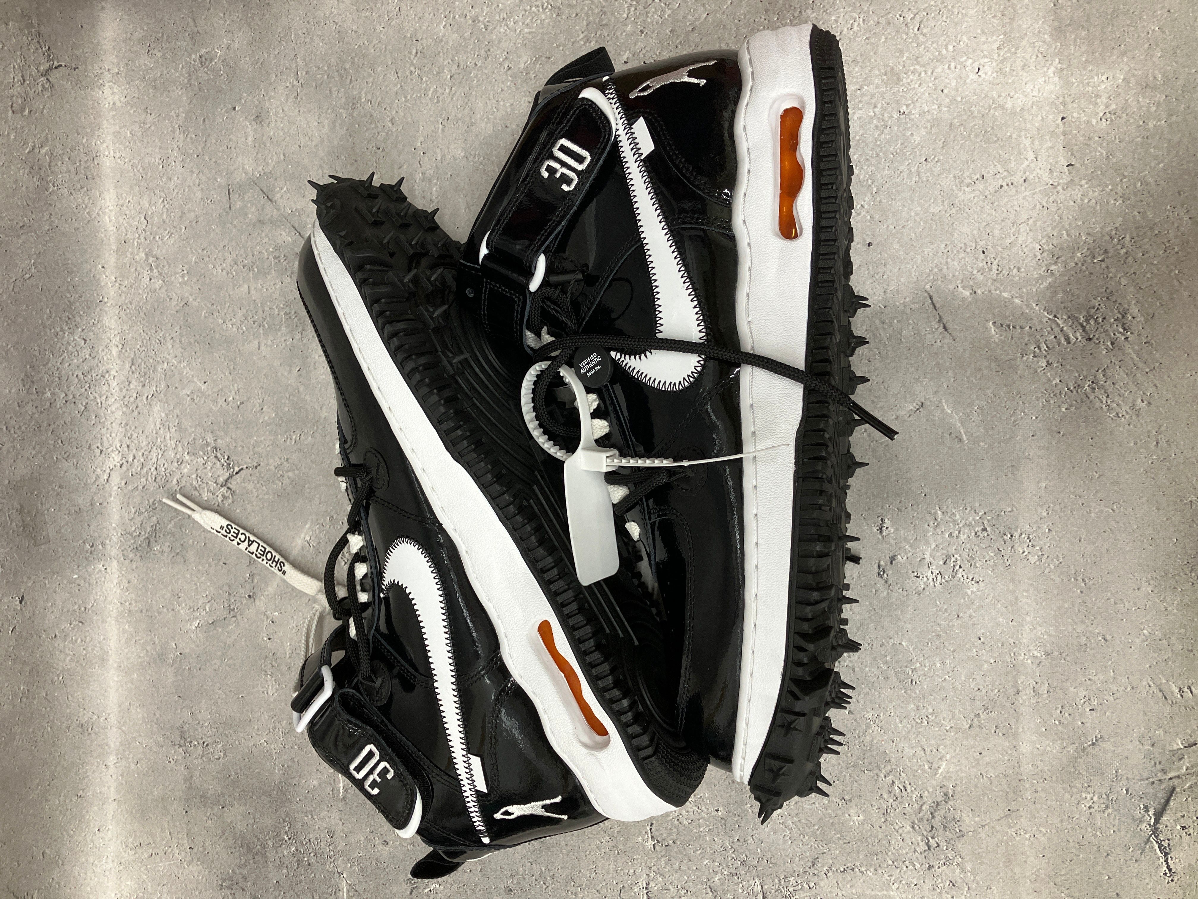 Off-White × Nike Air Force 1 Mid "Sheed"