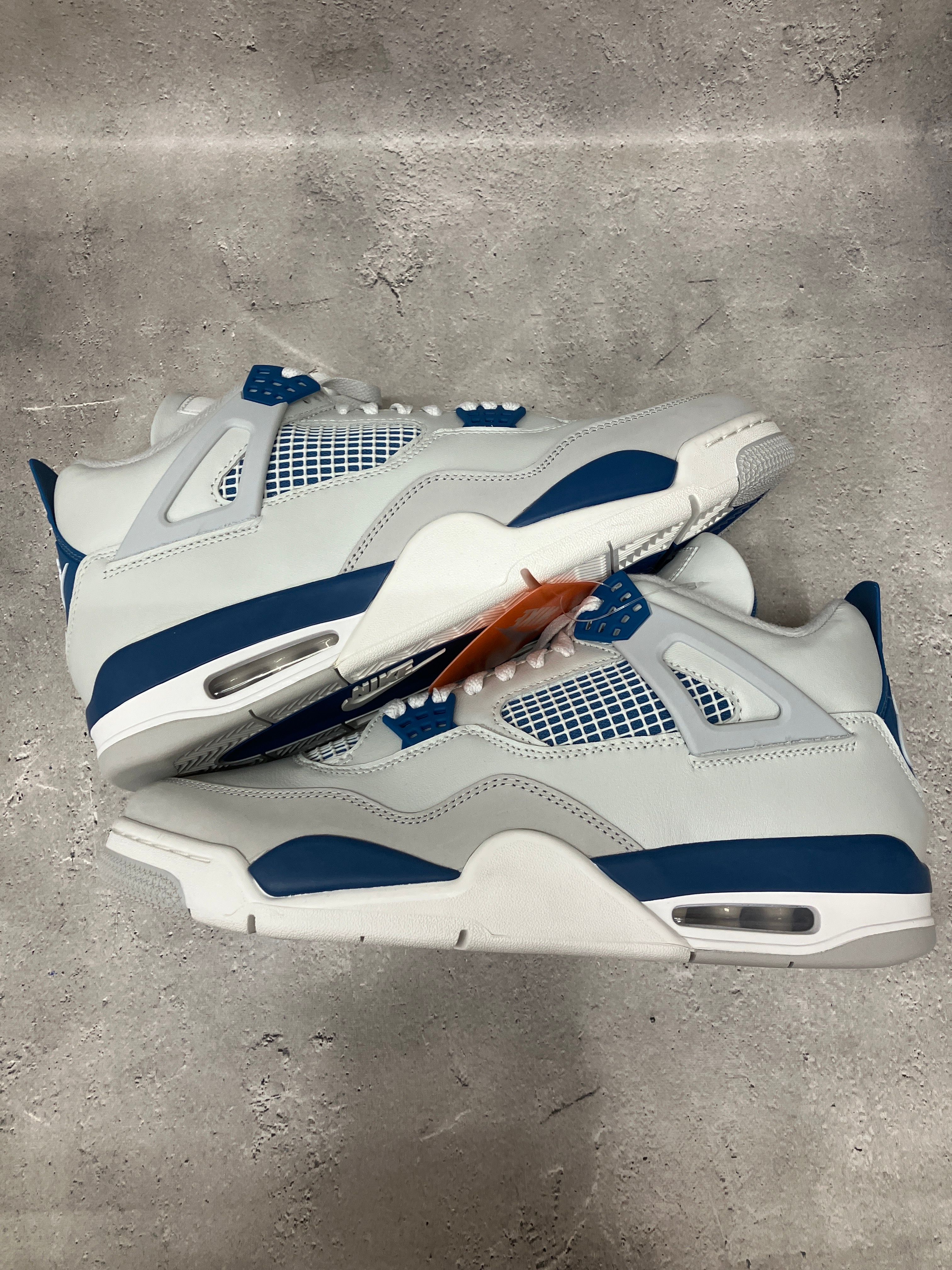 Nike Air Jordan 4 Retro "Industrial Blue"
