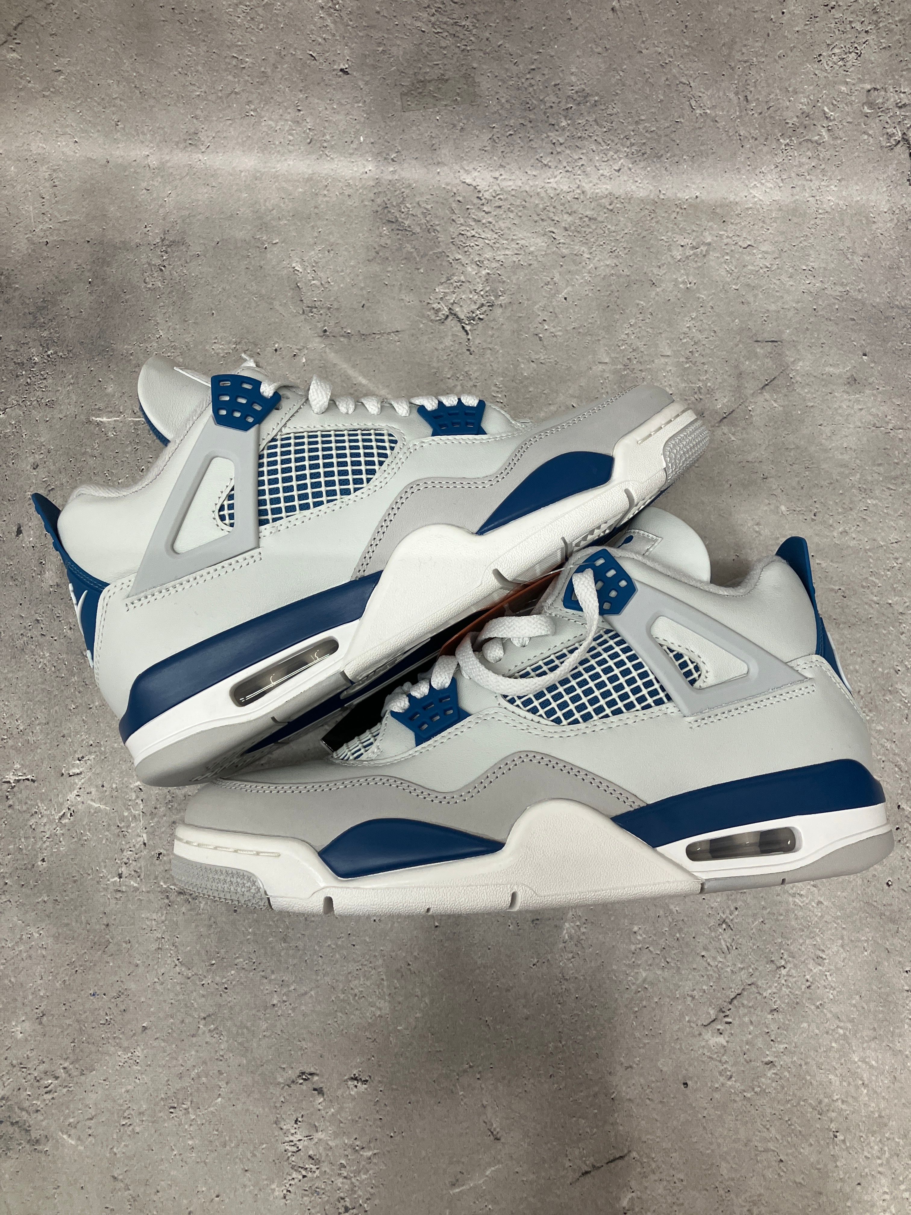 Nike Air Jordan 4 Retro "Industrial Blue"