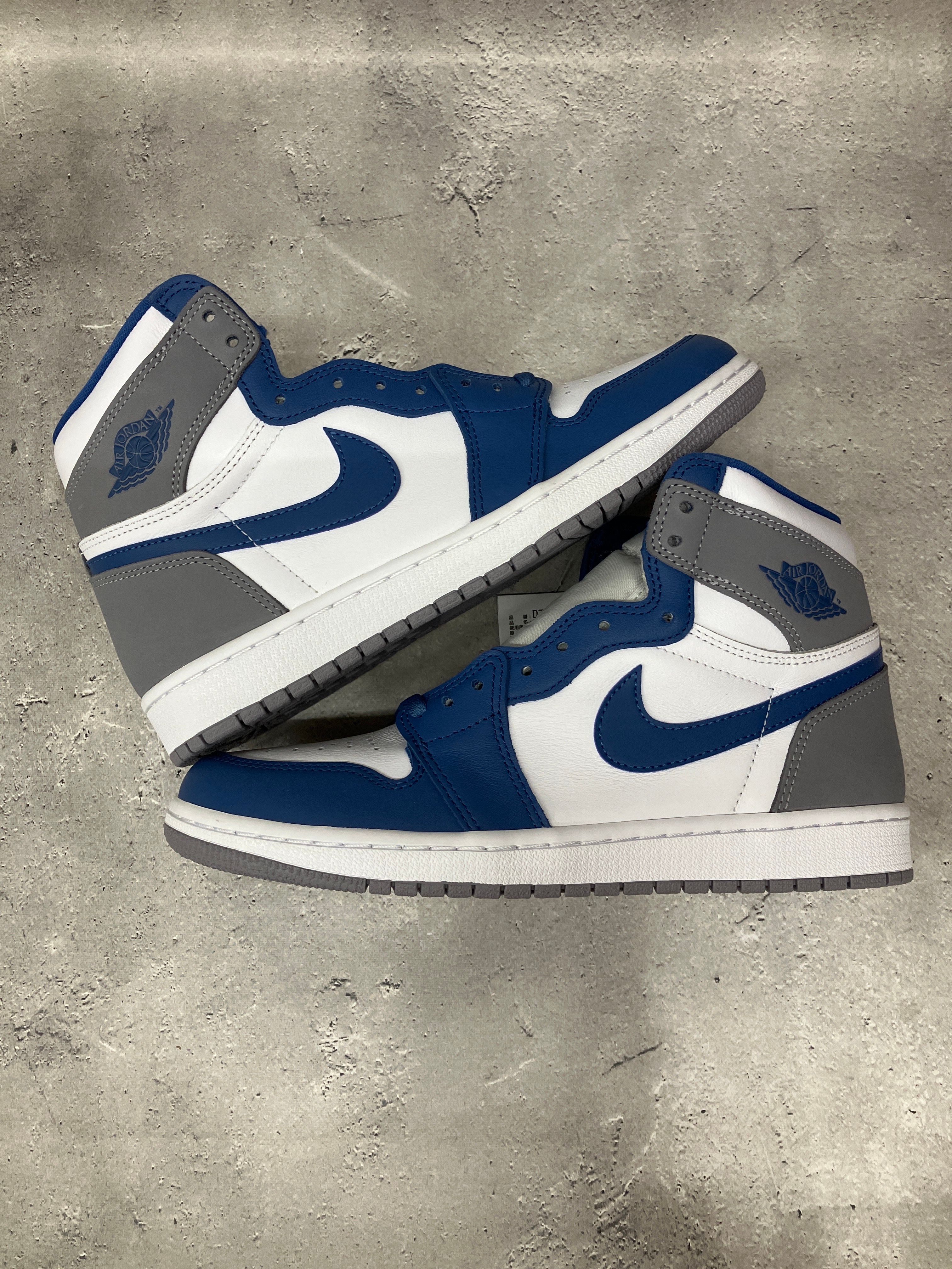 Nike Air Jordan 1 High OG "True Blue"