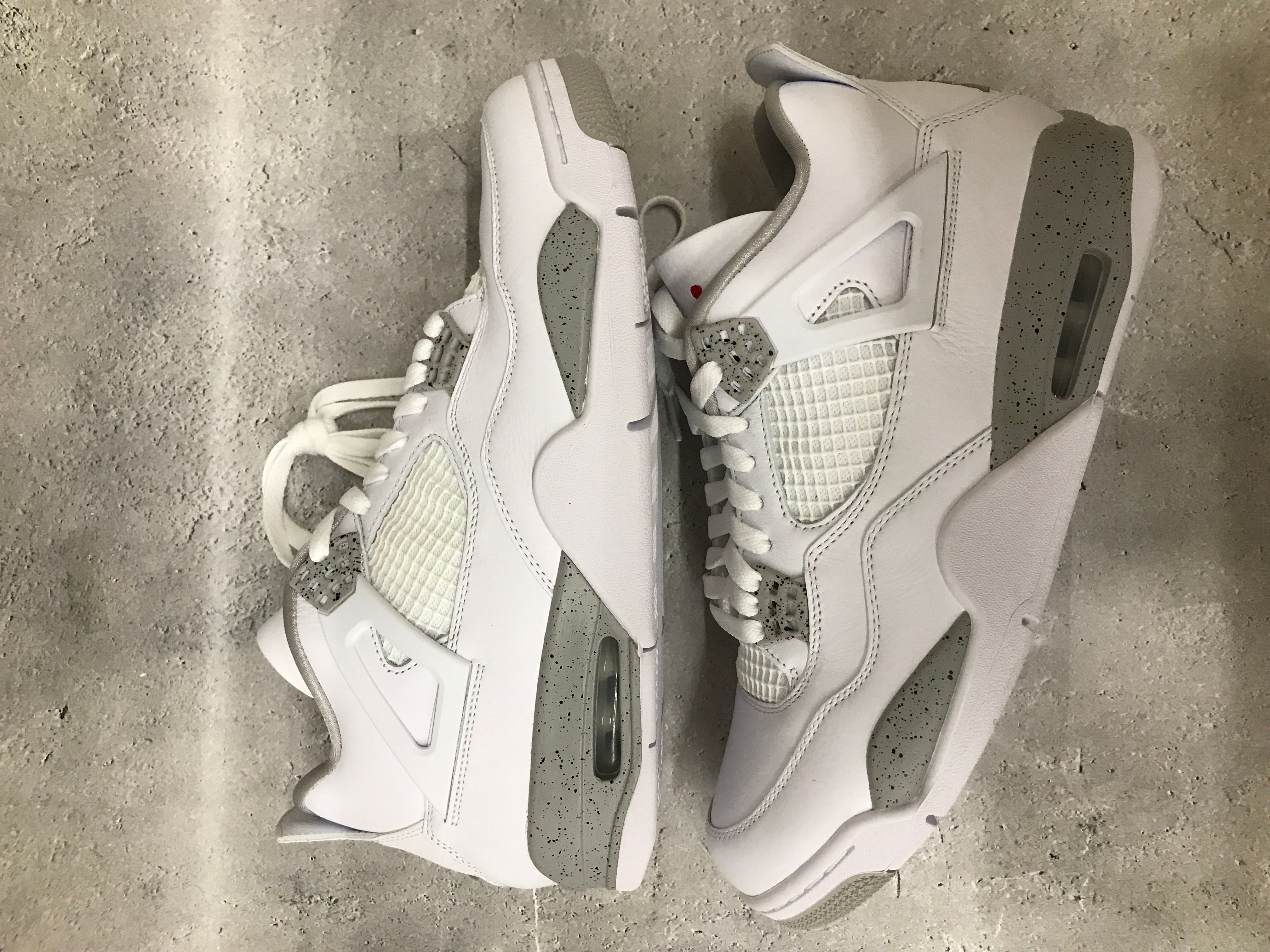 Nike Air Jordan 4 "Tech White"