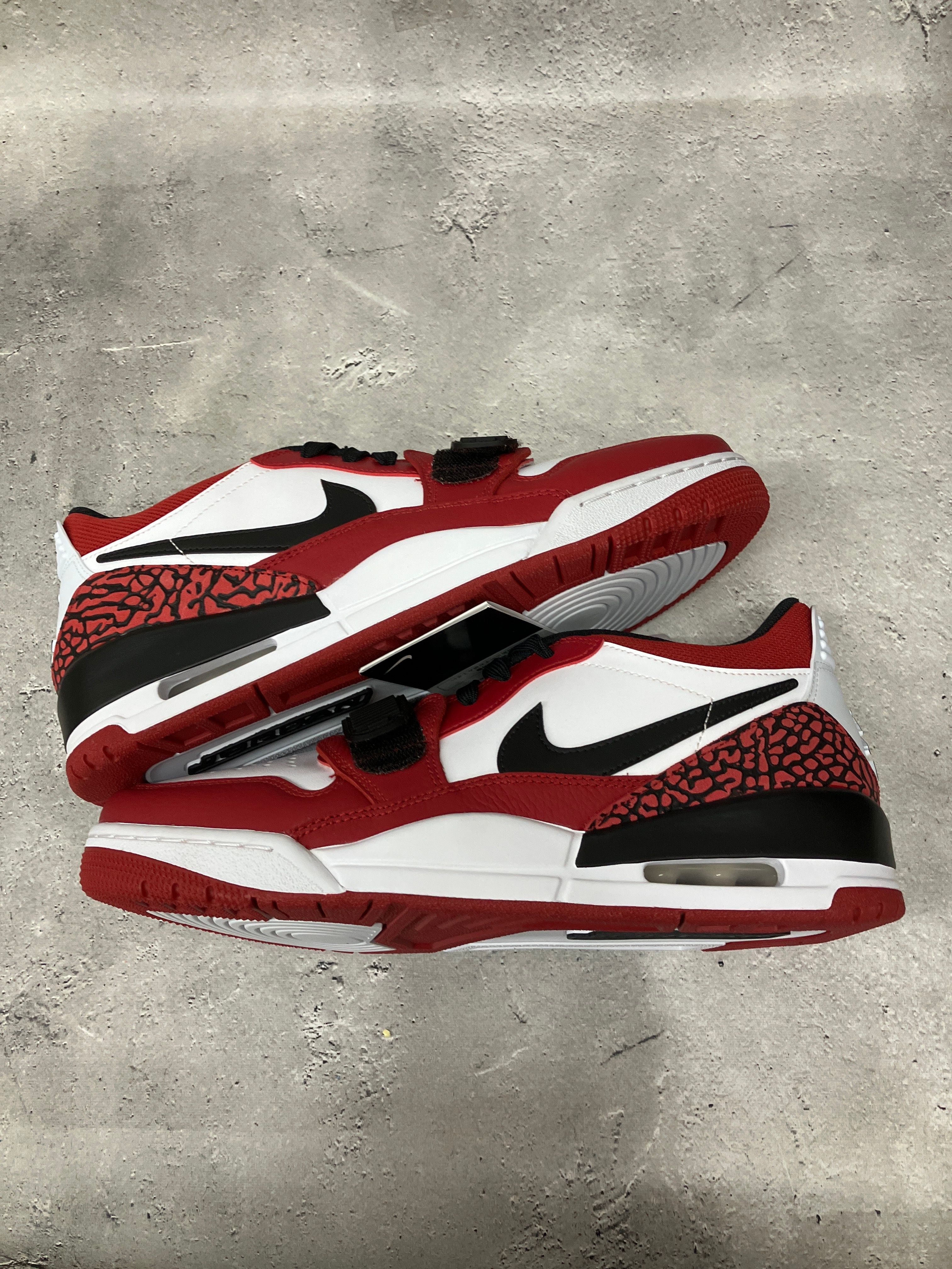 Nike Jordan Legacy 312 Low "Chicago"