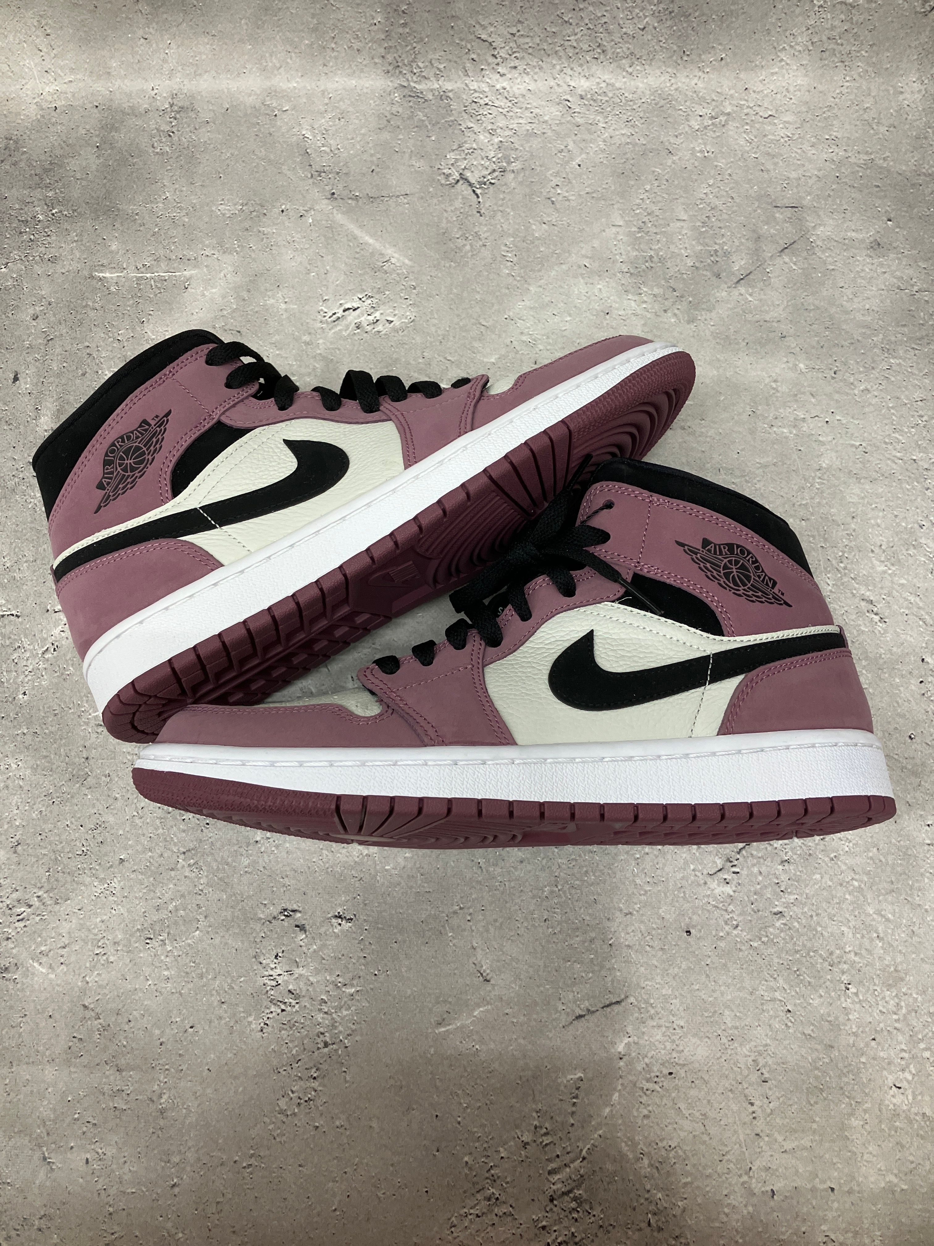 Nike Women's Air Jordan 1 Mid "Berry Pink"