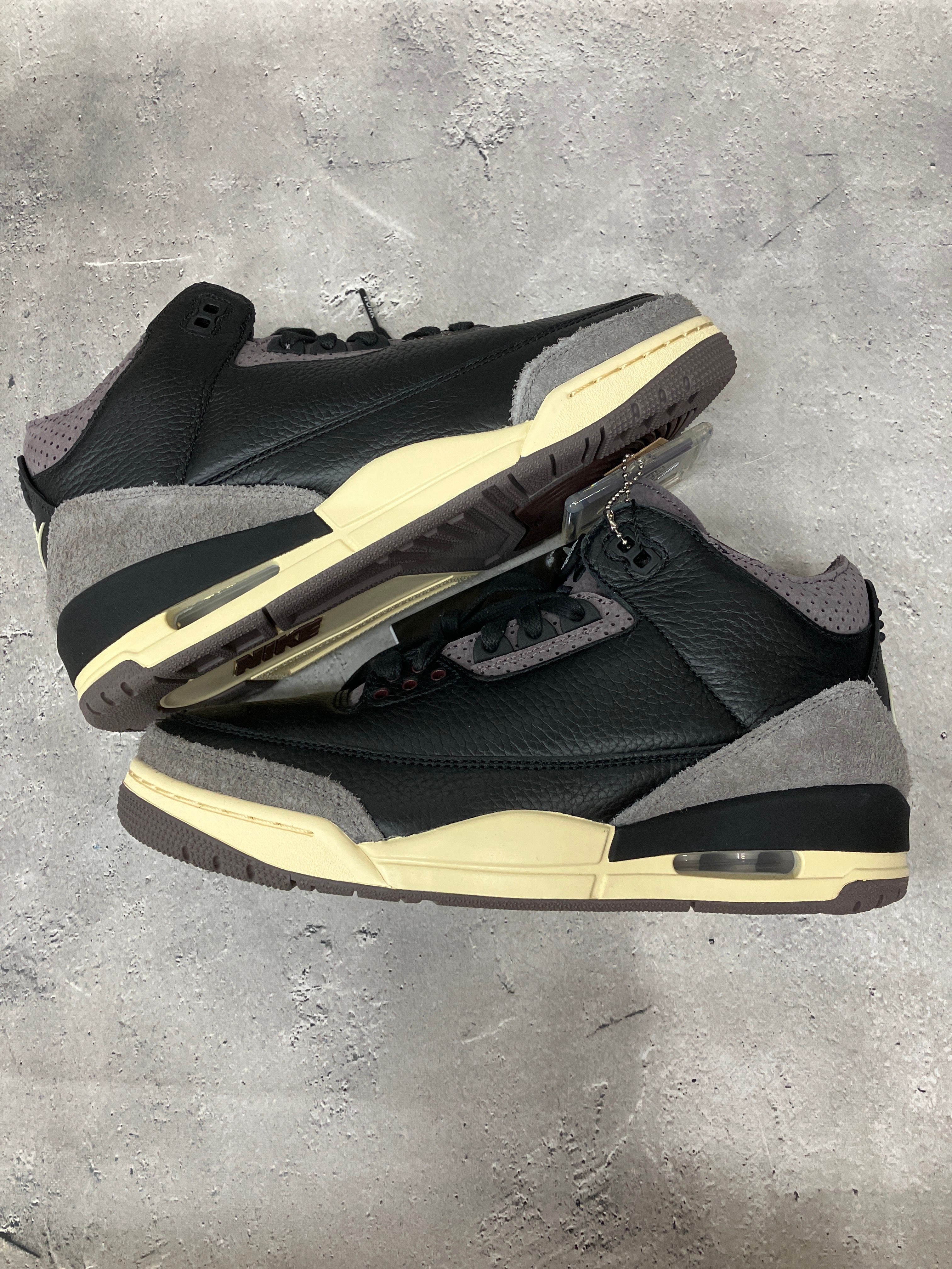 A Ma Maniere × Nike Women's Air Jordan 3 Retro OG SP "Black and Flat Pewter/WYWS"