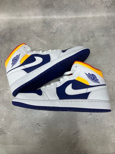 NIKE AIR JORDAN 1 MID "WHITE/NAVY/YELLOW"